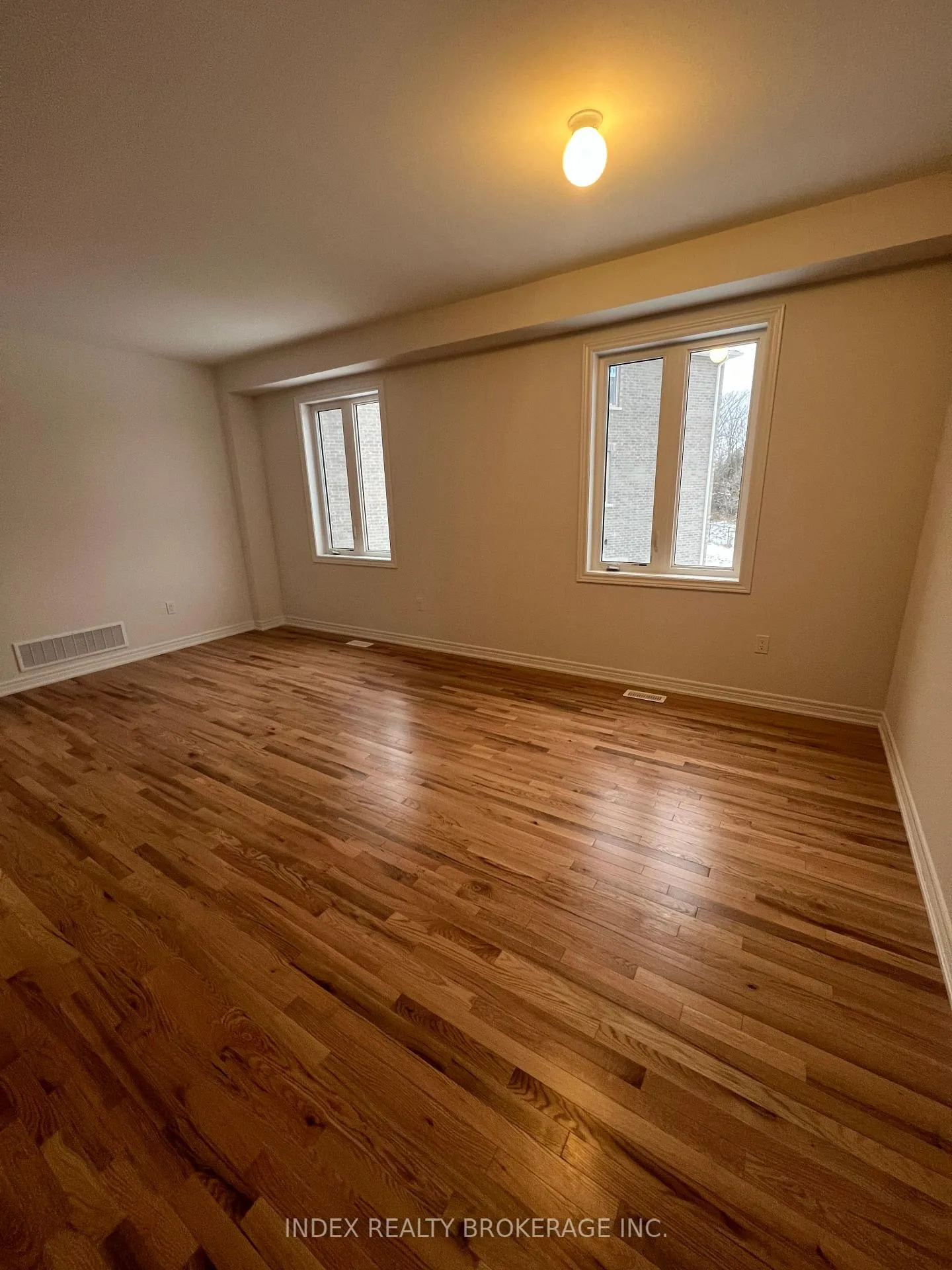 Photo 9 of 299 Trillium Court, Shelburne — HOMEH