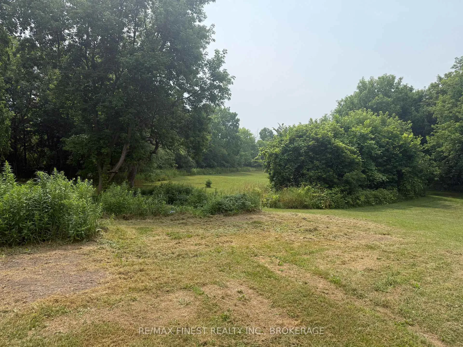 Photo 3 of 2712A Quabbin Road, Kingston, City North of 401 — HOMEH