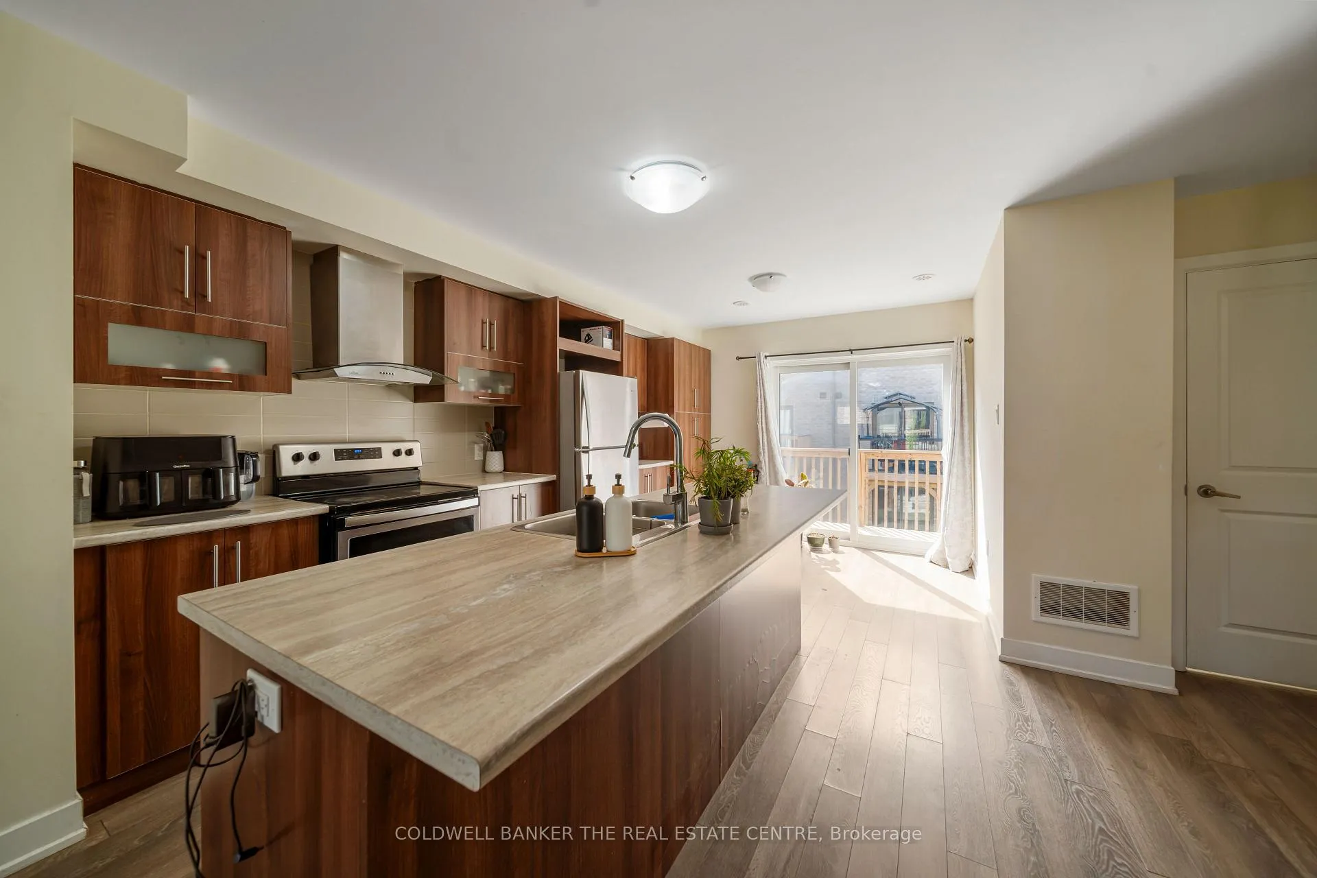 Photo 8 of Unit 106, 67 Donald Fleming Way, Whitby, Pringle Creek — HOMEH