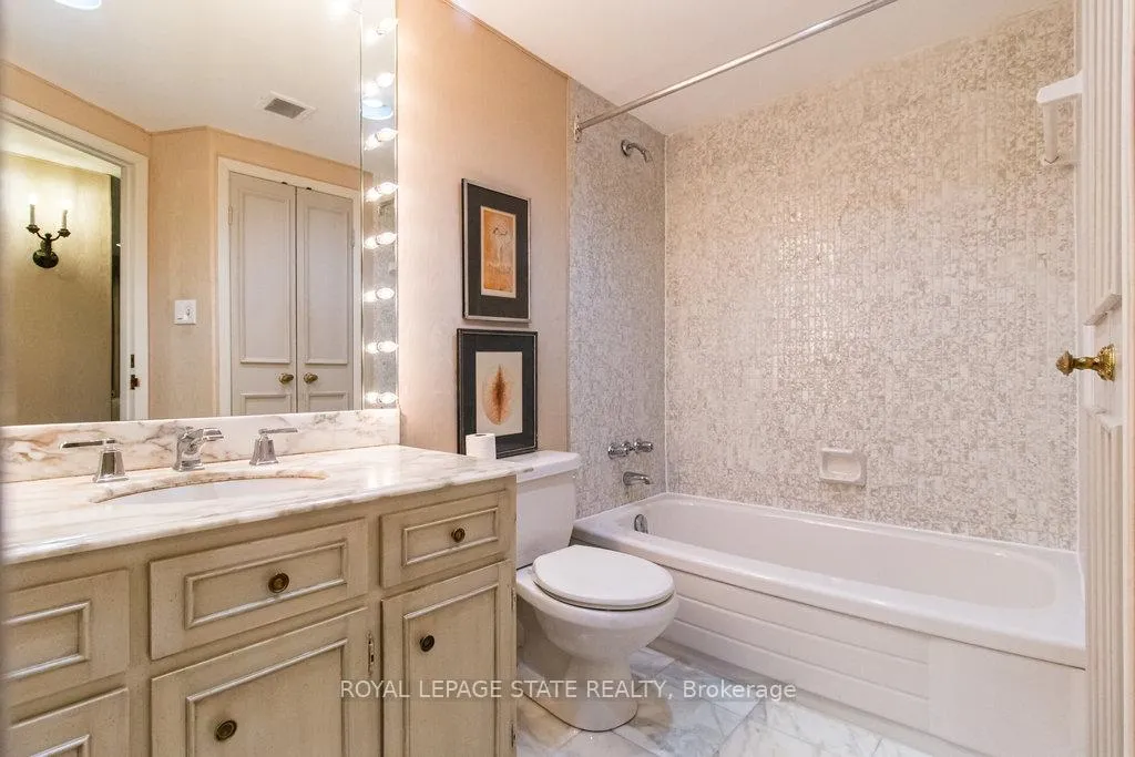 Photo 24 of Unit 1602, 120 Duke Street, Hamilton, Durand — HOMEH