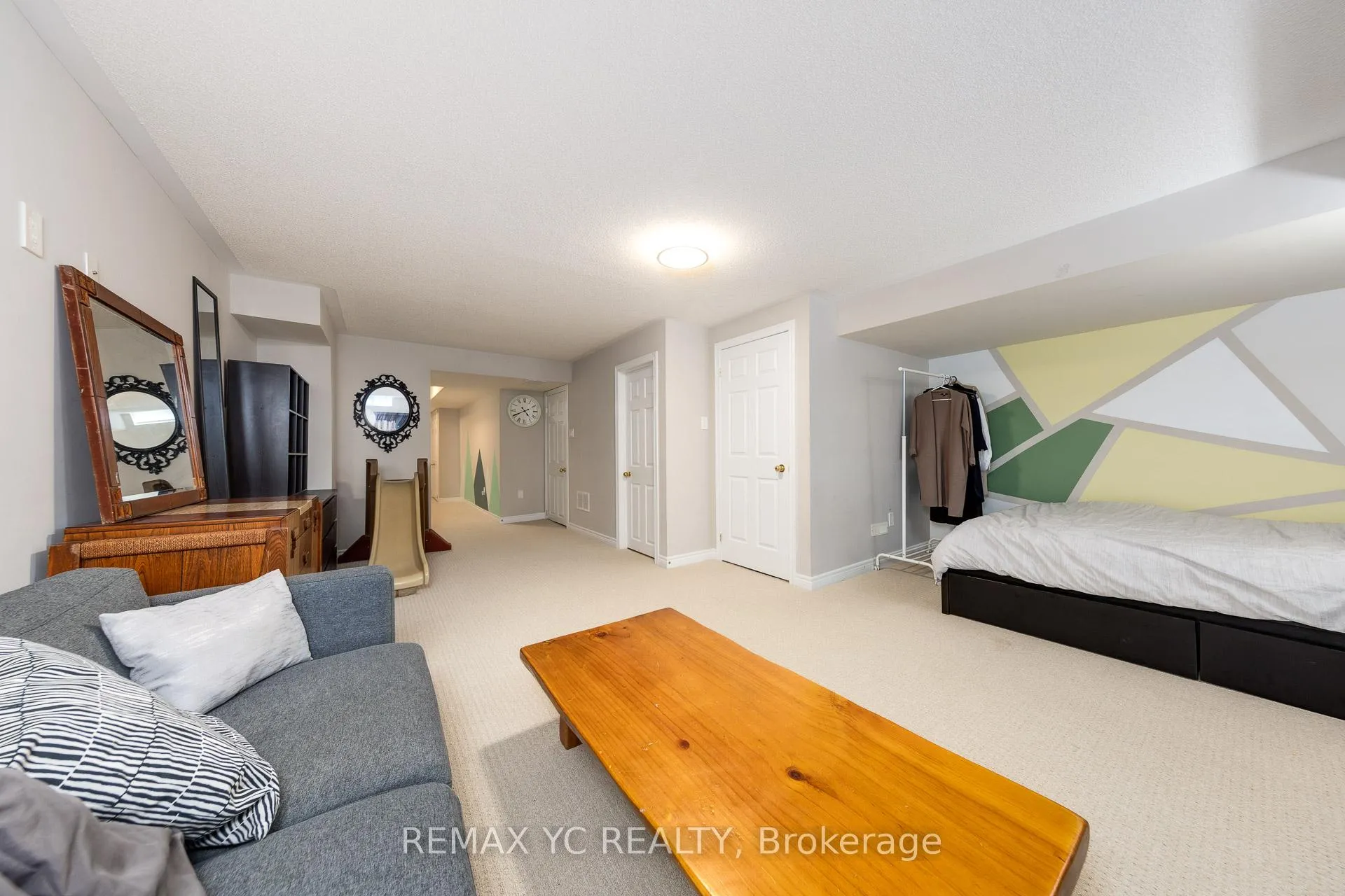 Photo 40 of 87 Chayna Crescent, Vaughan, Patterson — HOMEH