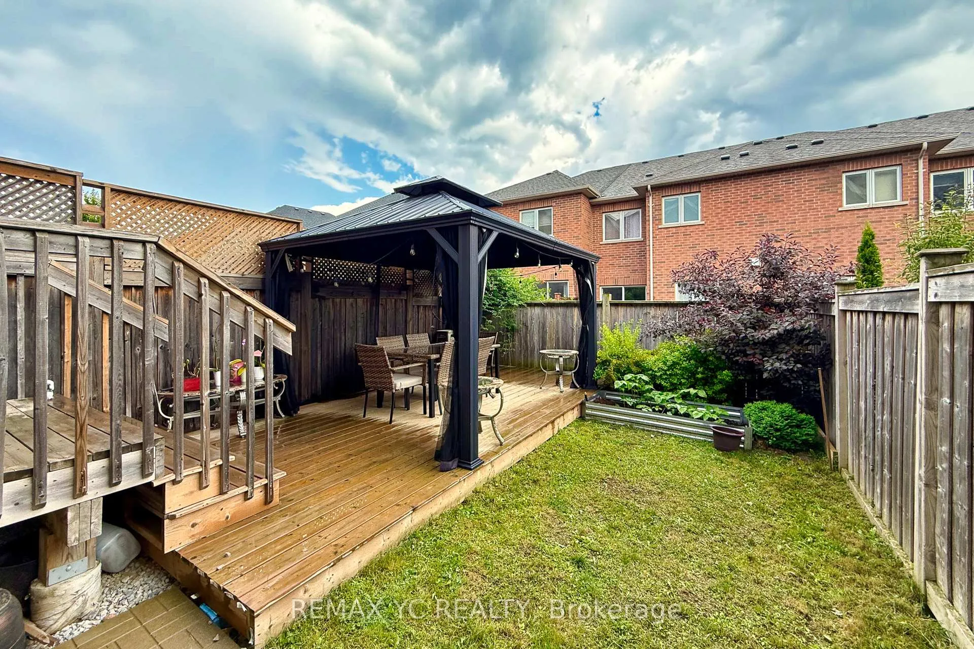 Photo 46 of 87 Chayna Crescent, Vaughan, Patterson — HOMEH