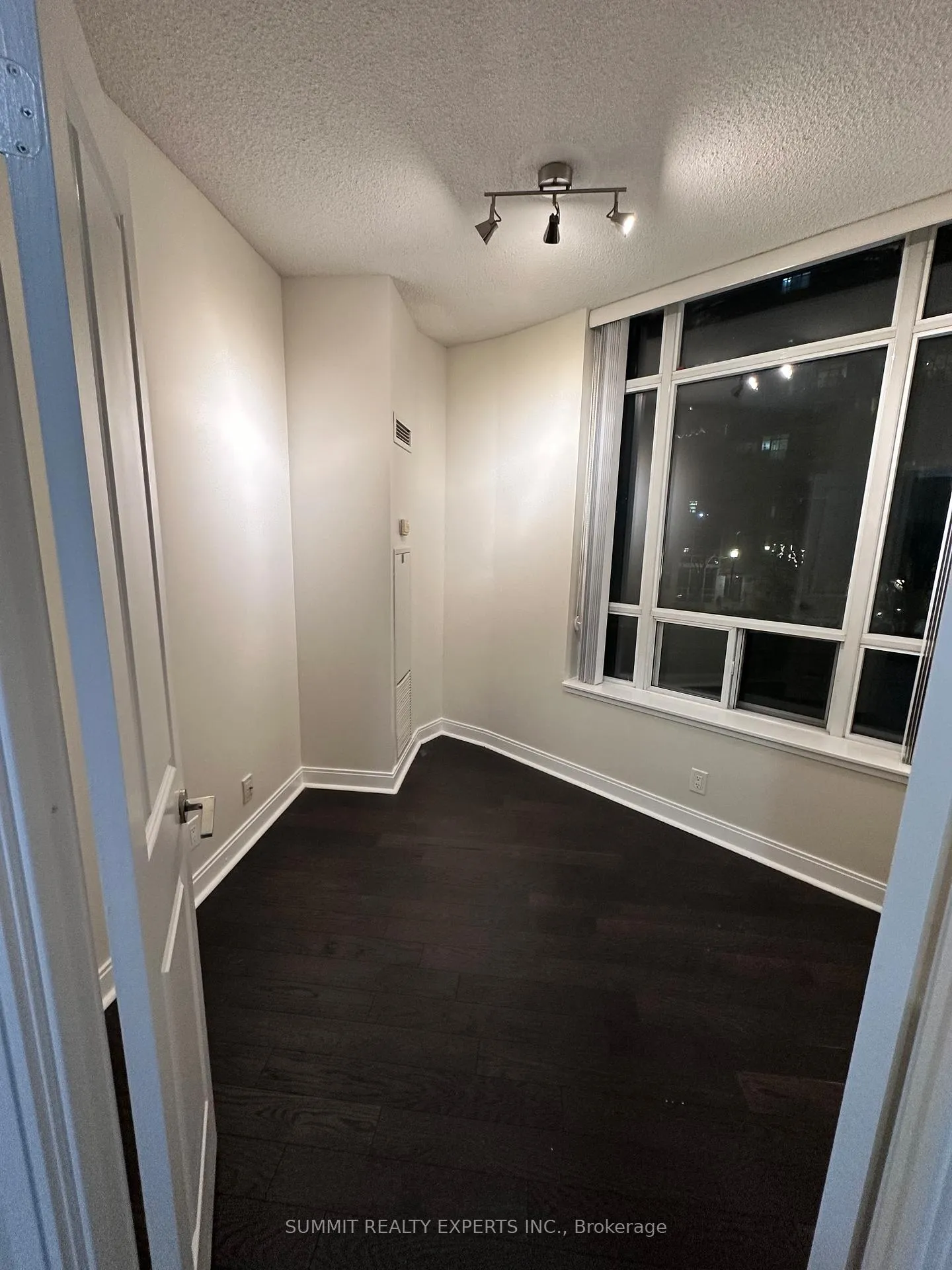 Front of Unit 205, 80 Absolute Avenue