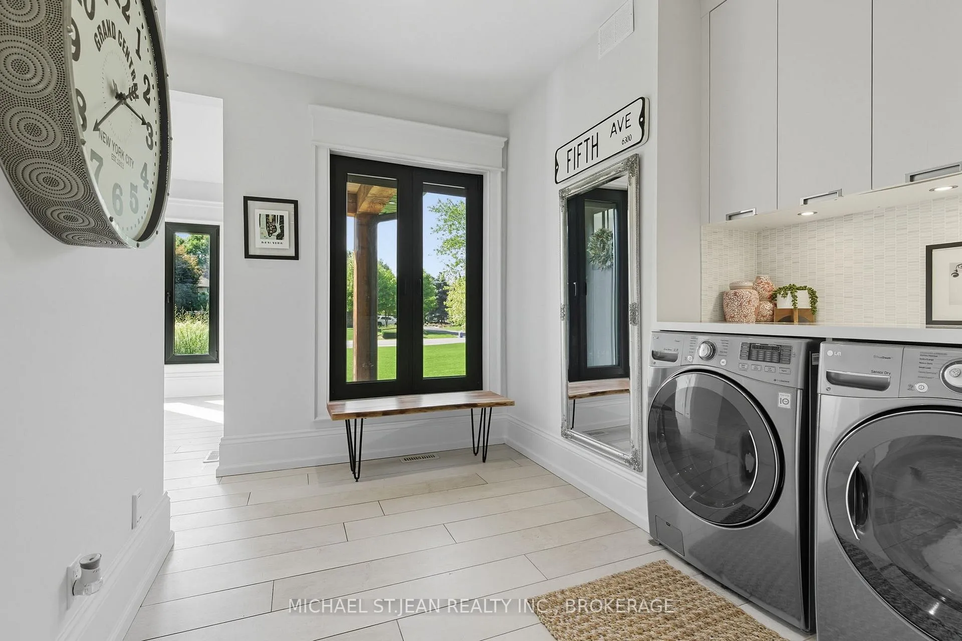 Photo 31 of 9 Lochside Drive, Hamilton, Stoney Creek — HOMEH