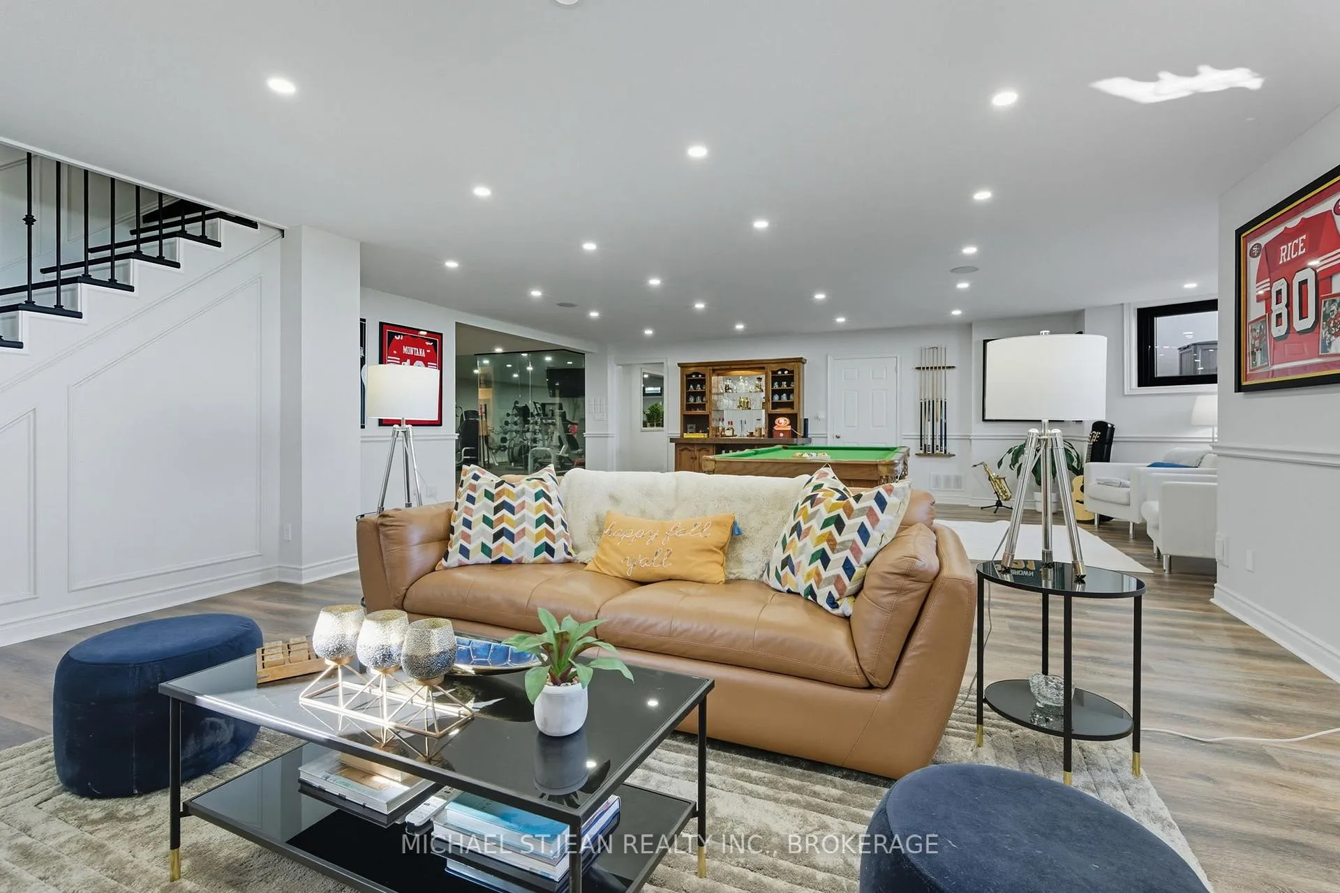 Photo 37 of 9 Lochside Drive, Hamilton, Stoney Creek — HOMEH
