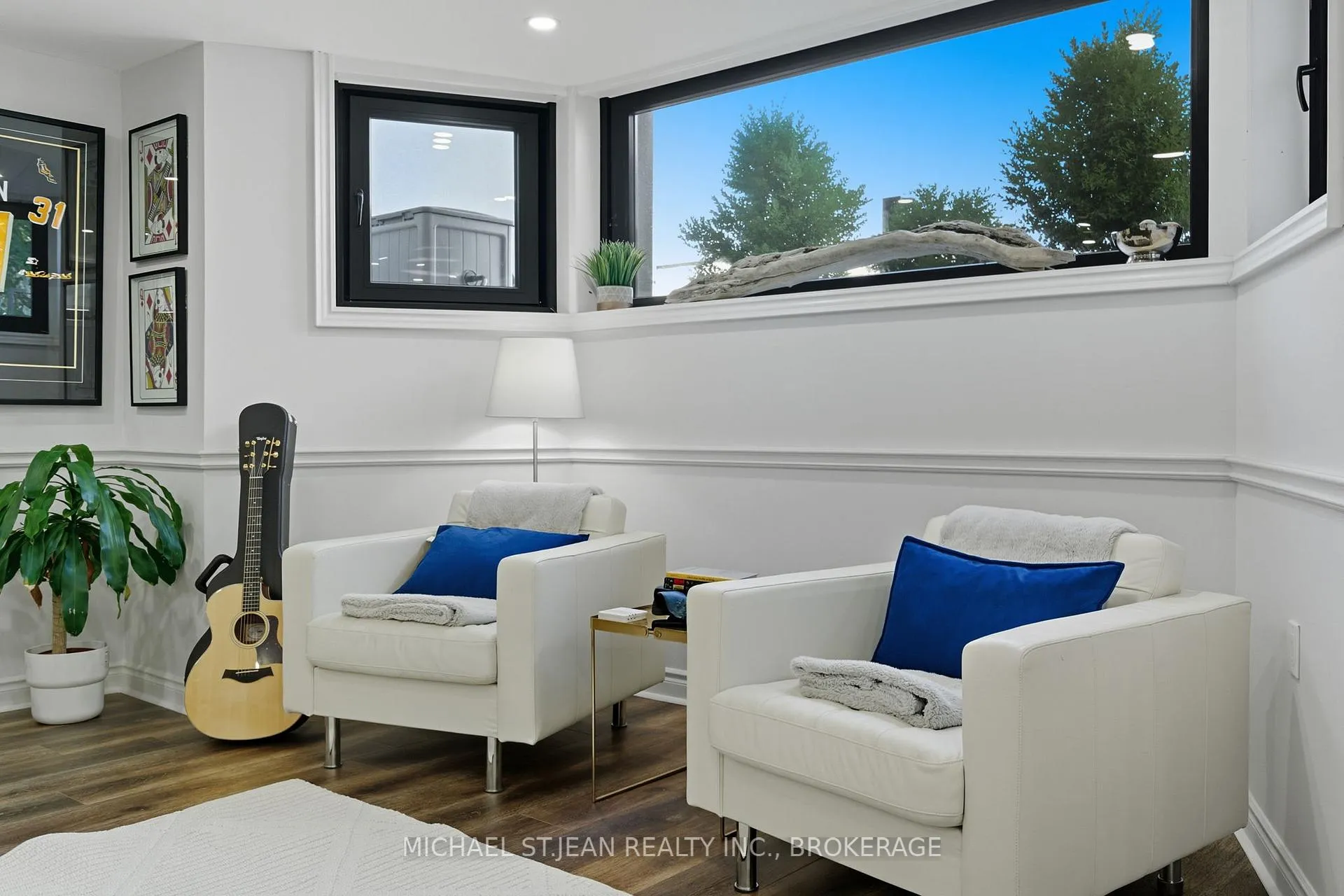Photo 38 of 9 Lochside Drive, Hamilton, Stoney Creek — HOMEH