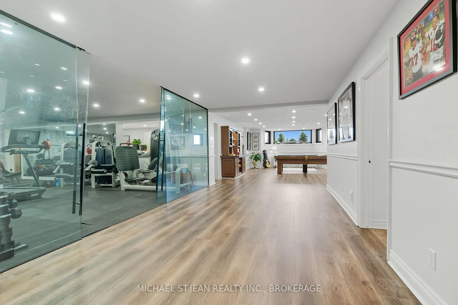 Photo 39 of 9 Lochside Drive, Hamilton, Stoney Creek — HOMEH