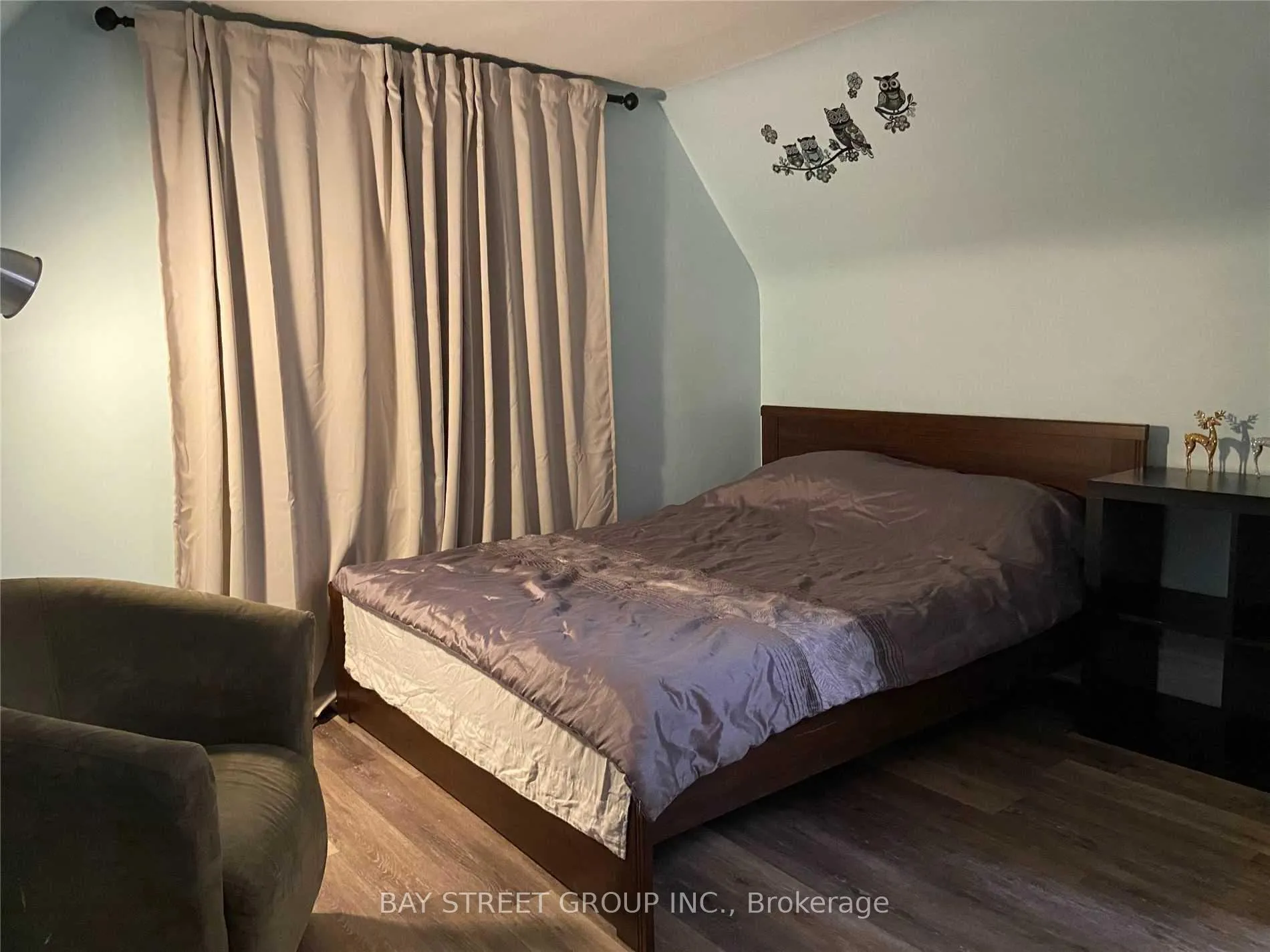 Photo 6 of Unit 2, 1392 queen Street E, Toronto, Greenwood-Coxwell — HOMEH