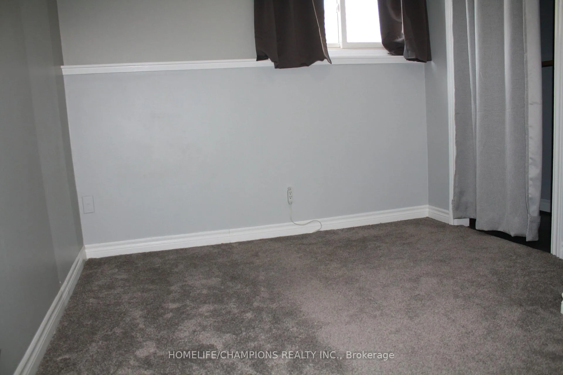 Photo 5 of 44 Plumridge Circle, Ajax, South East — HOMEH