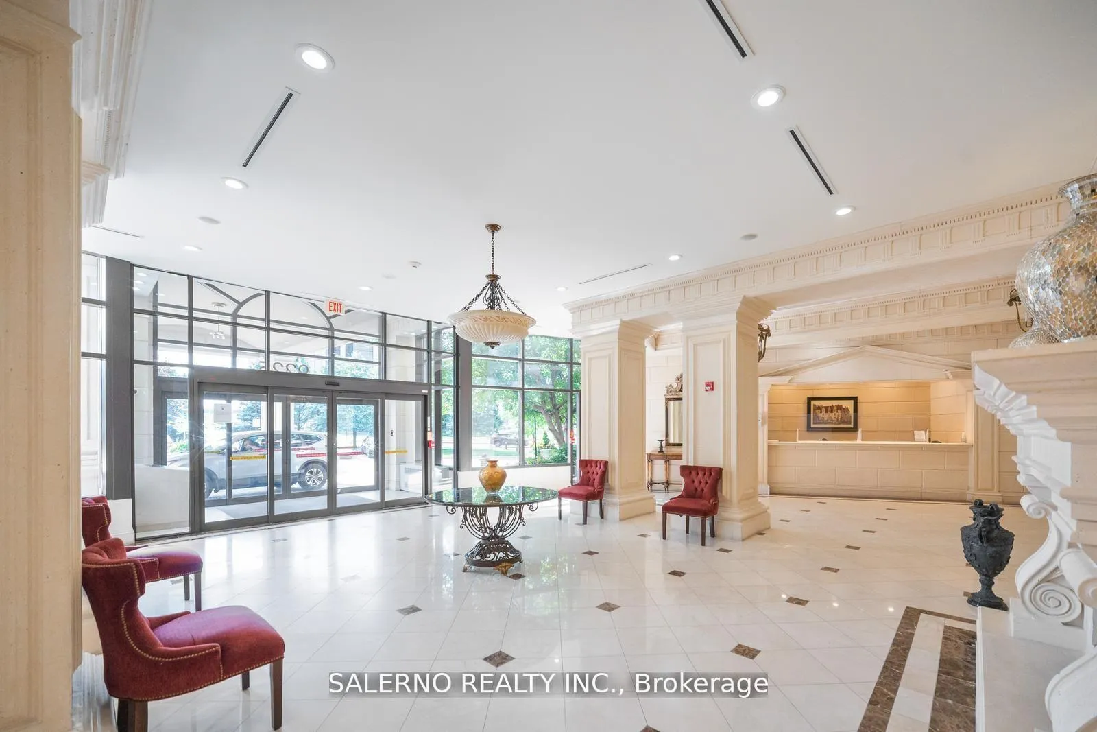 Photo 3 of Unit 1105, 9225 Jane Street, Vaughan, Maple — HOMEH