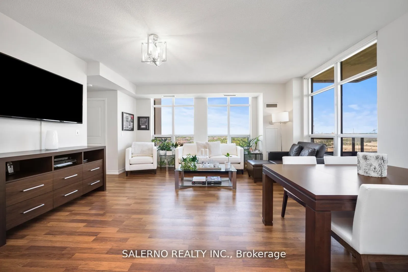 Photo 12 of Unit 1105, 9225 Jane Street, Vaughan, Maple — HOMEH