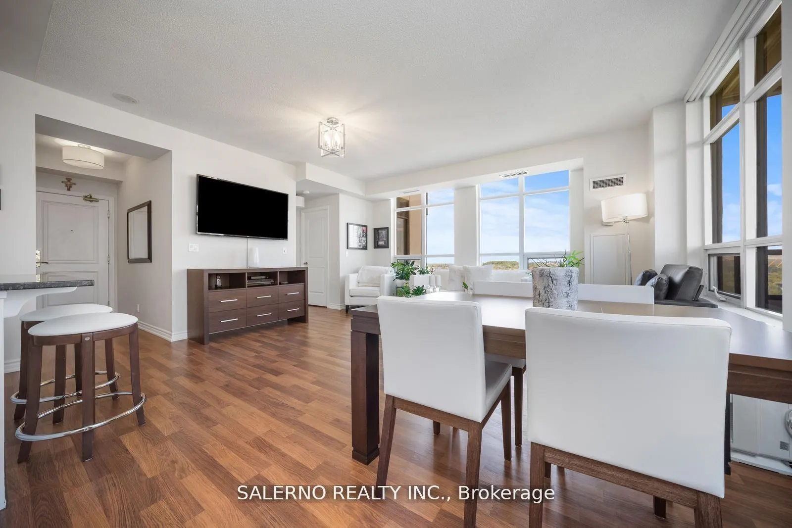 Photo 15 of Unit 1105, 9225 Jane Street, Vaughan, Maple — HOMEH
