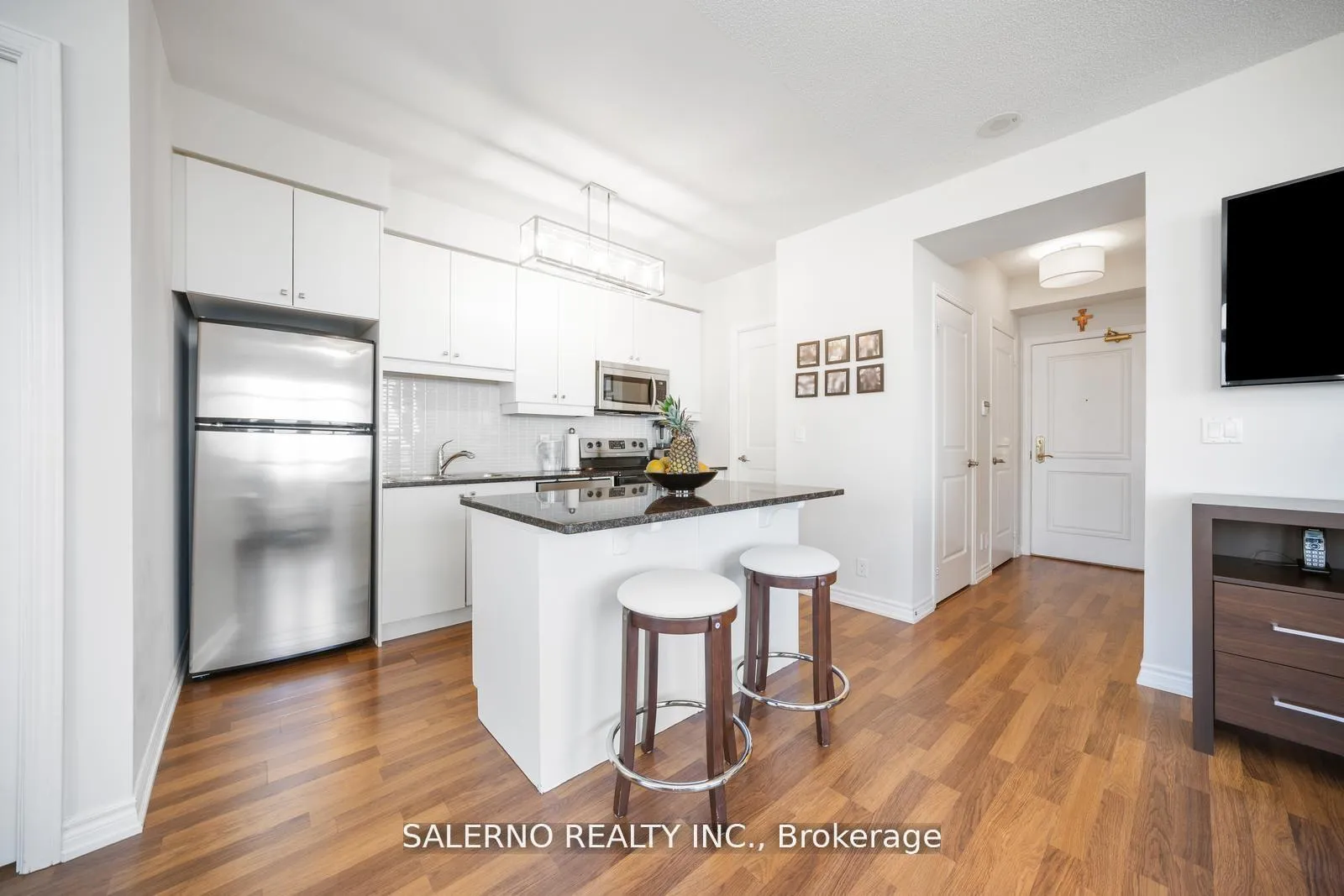 Photo 22 of Unit 1105, 9225 Jane Street, Vaughan, Maple — HOMEH