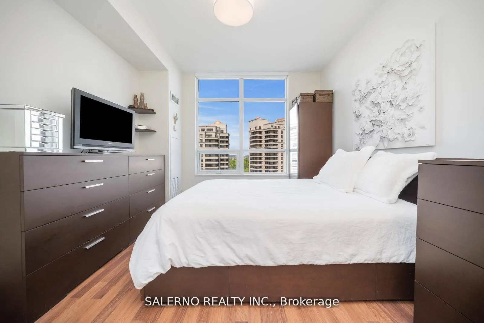 Photo 26 of Unit 1105, 9225 Jane Street, Vaughan, Maple — HOMEH