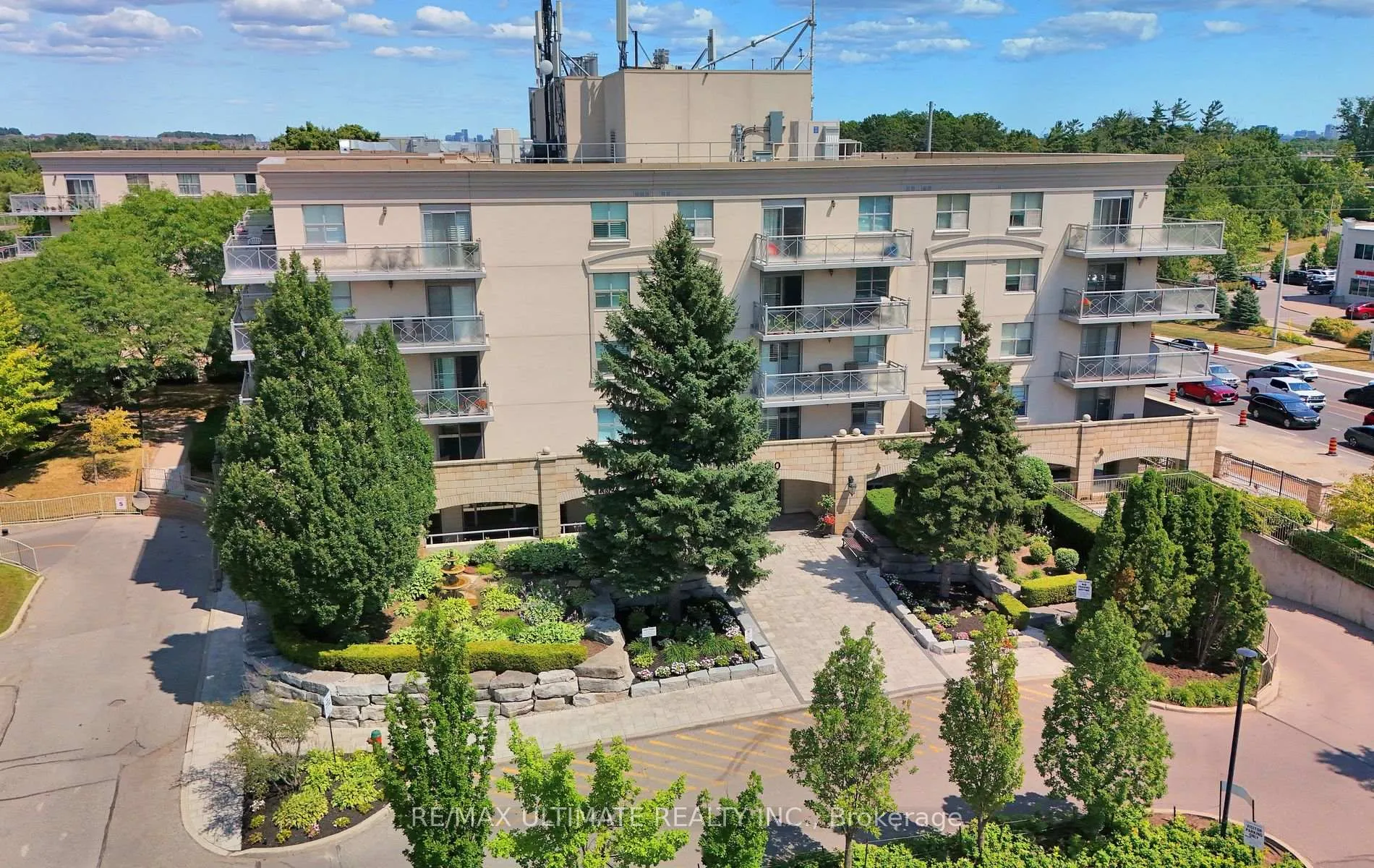 Front of Unit 307, 2500 Rutherford Road