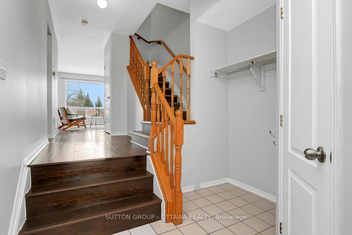 Photo 2 of 94 Crampton Drive, Carleton Place — HOMEH