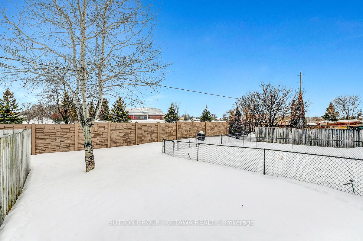 Photo 38 of 94 Crampton Drive, Carleton Place — HOMEH