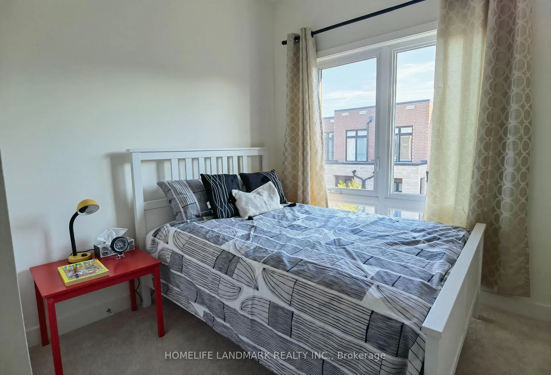 Photo 14 of 38 Benoit Street, Vaughan, Vellore Village — HOMEH