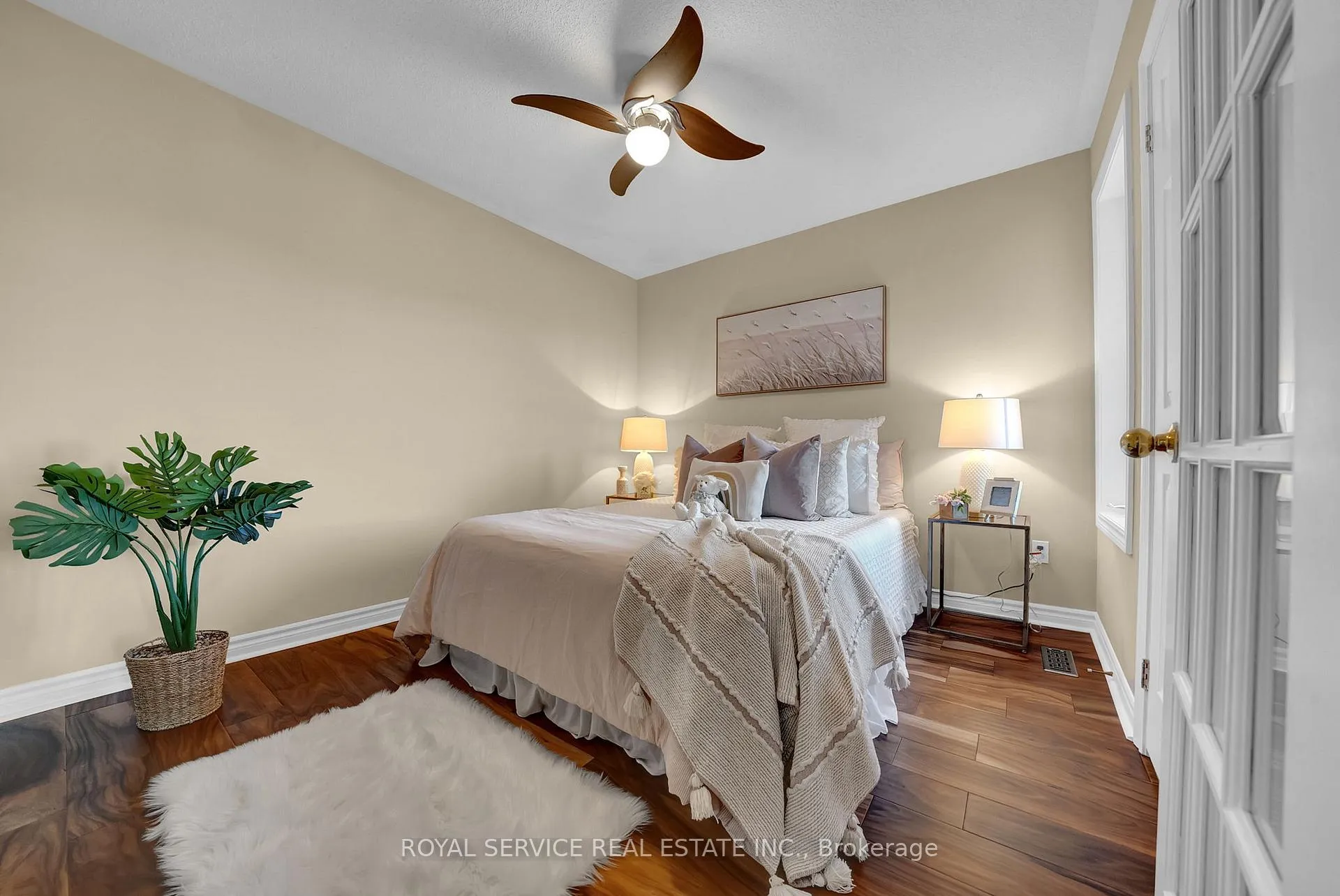 Photo 27 of 86 Carveth Crescent, Clarington, Newcastle — HOMEH