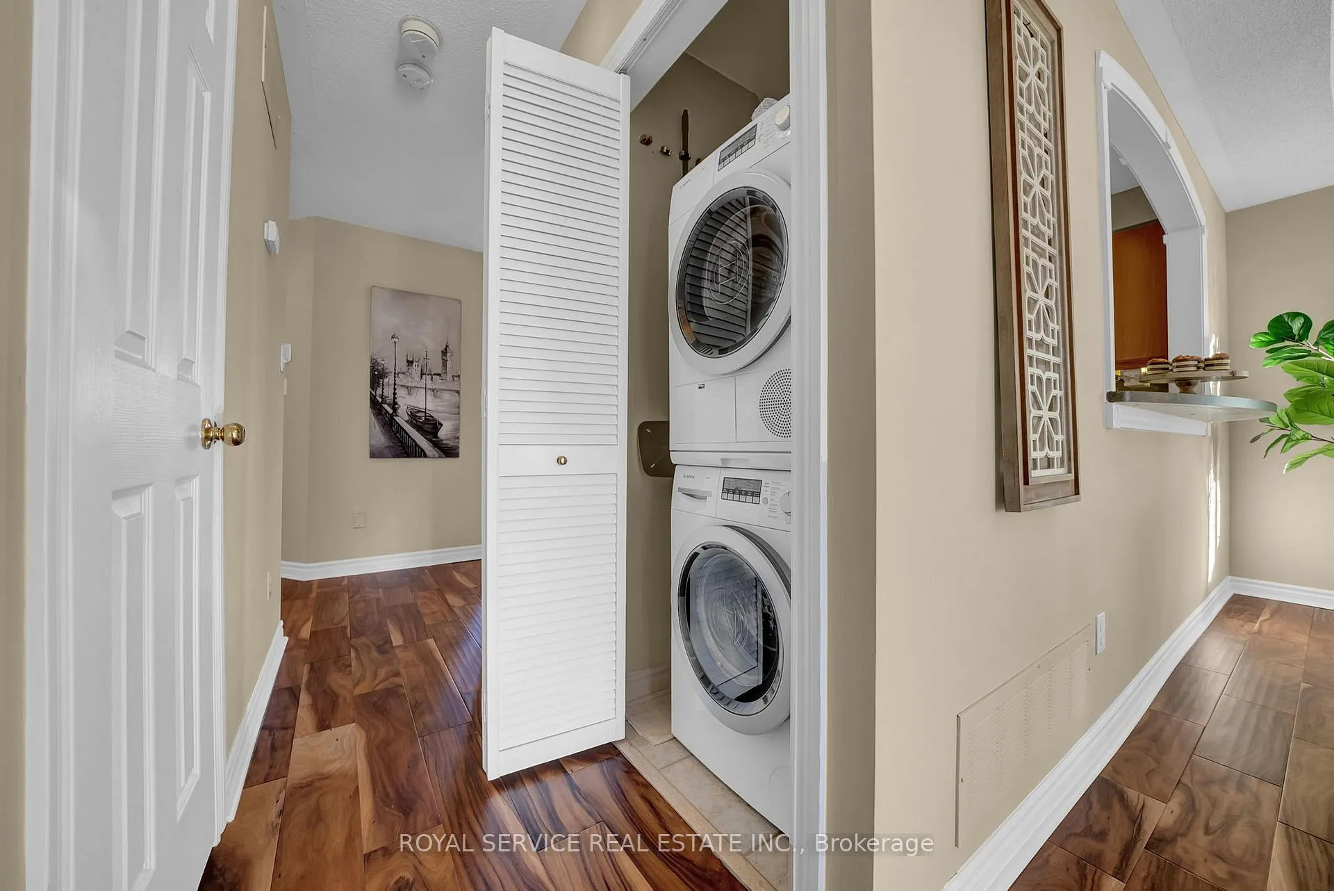 Photo 29 of 86 Carveth Crescent, Clarington, Newcastle — HOMEH