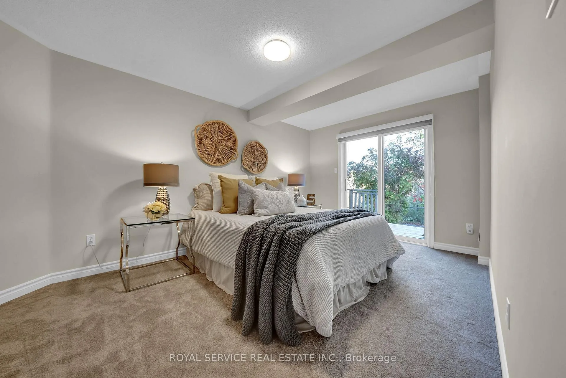 Photo 37 of 86 Carveth Crescent, Clarington, Newcastle — HOMEH