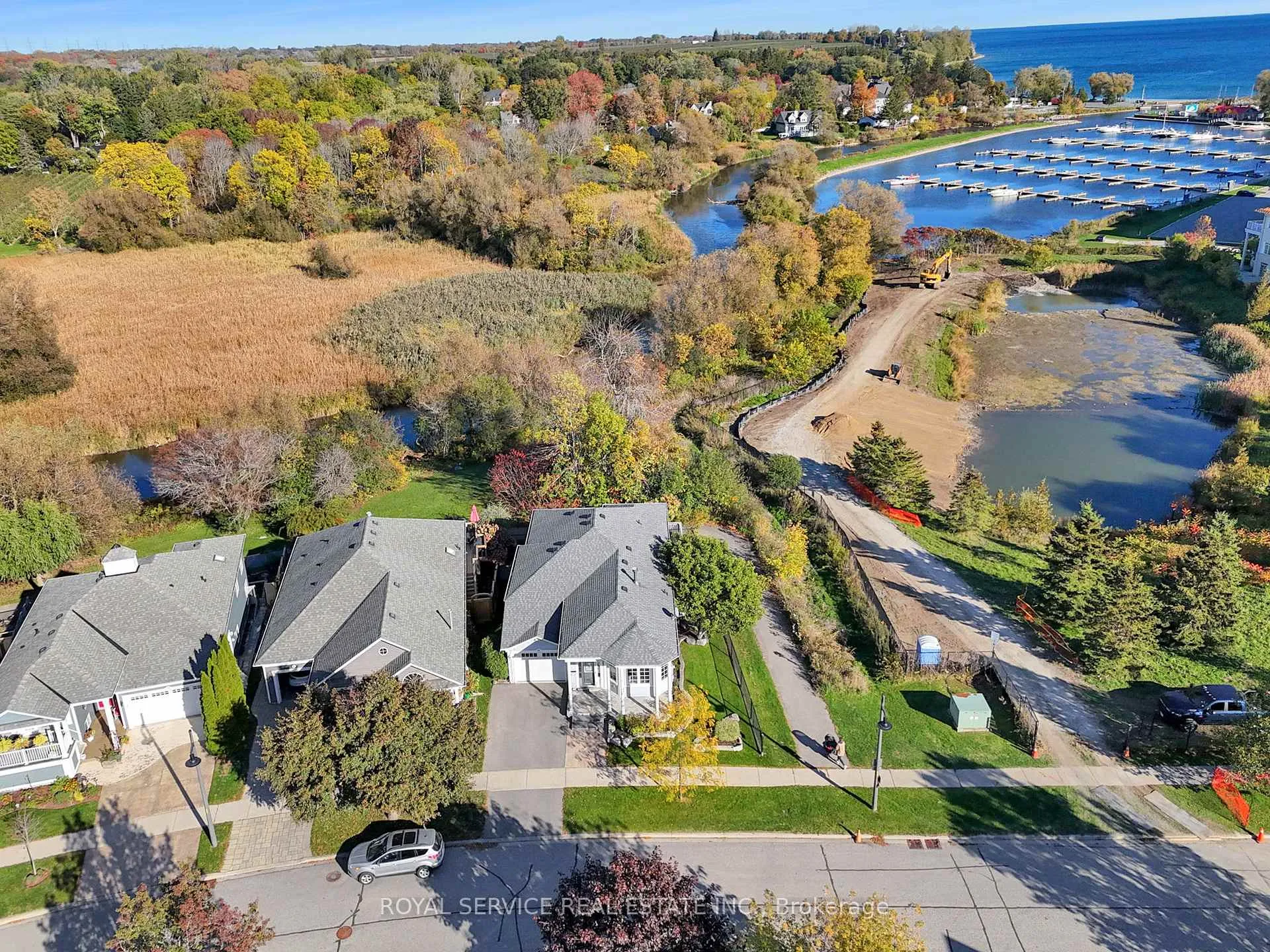 Photo 47 of 86 Carveth Crescent, Clarington, Newcastle — HOMEH