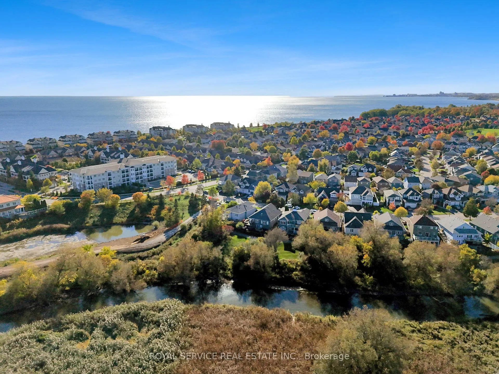Photo 48 of 86 Carveth Crescent, Clarington, Newcastle — HOMEH