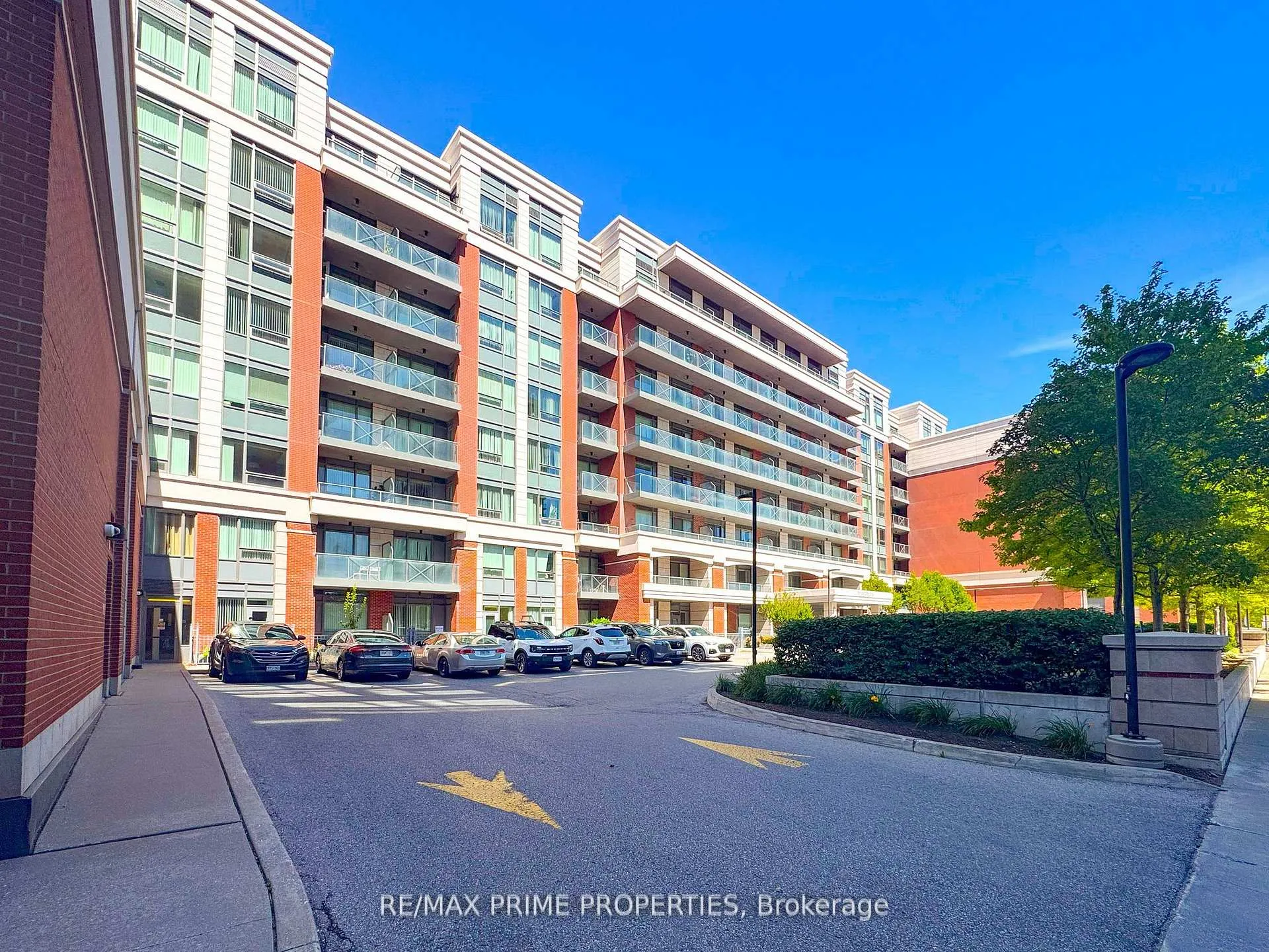 Photo 4 of Unit 510, 8228 Birchmount Road, Markham, Unionville — HOMEH