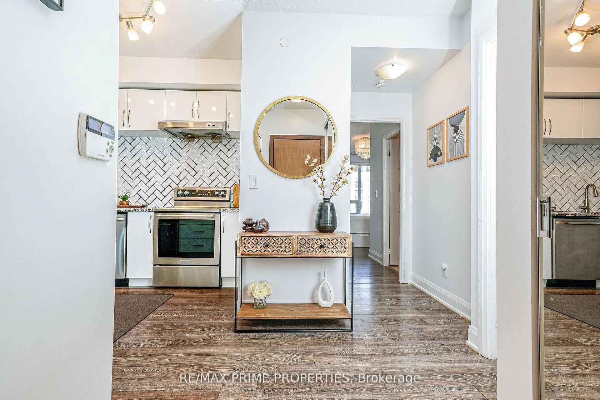 Photo 8 of Unit 510, 8228 Birchmount Road, Markham, Unionville — HOMEH
