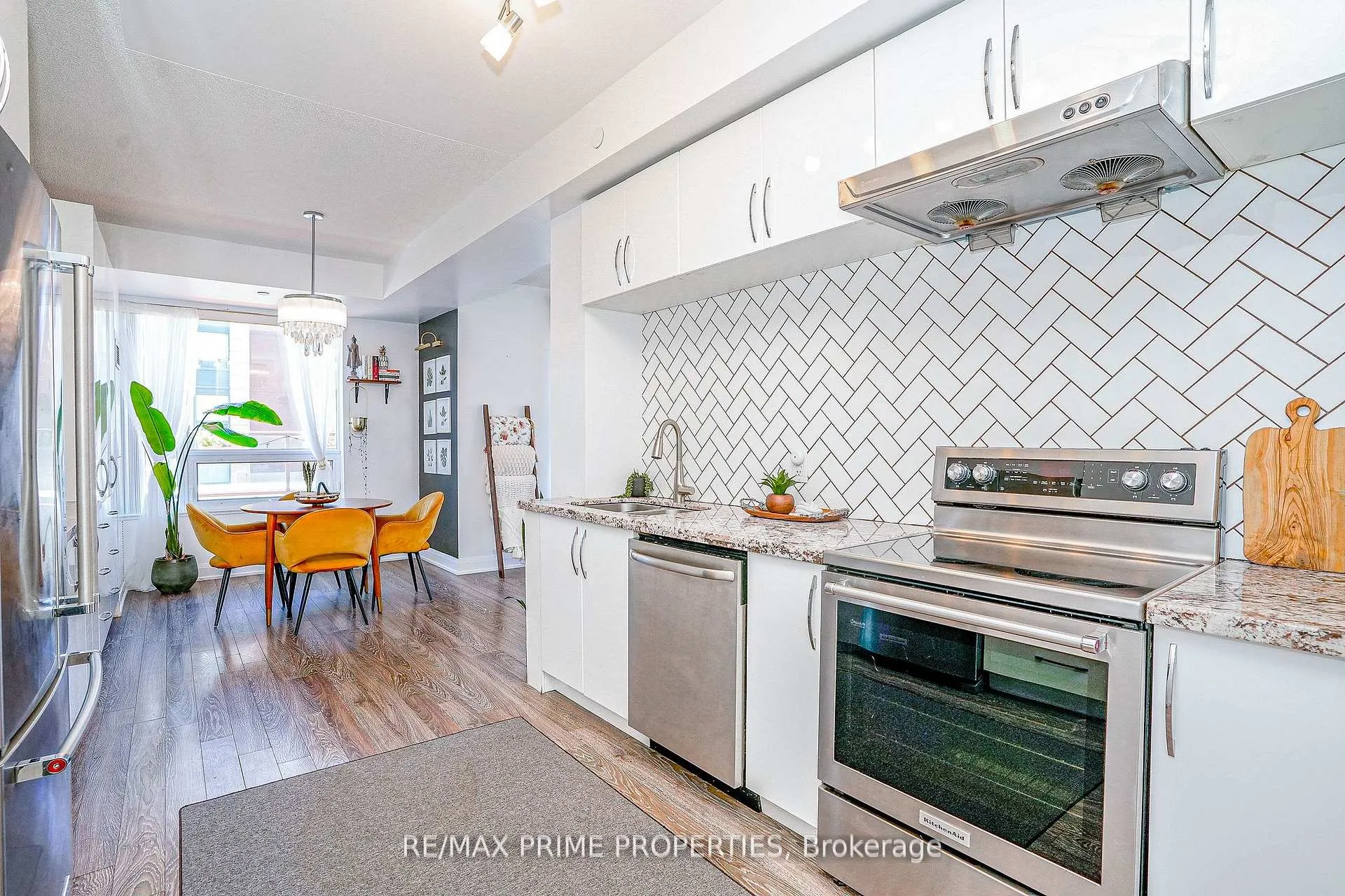 Photo 12 of Unit 510, 8228 Birchmount Road, Markham, Unionville — HOMEH
