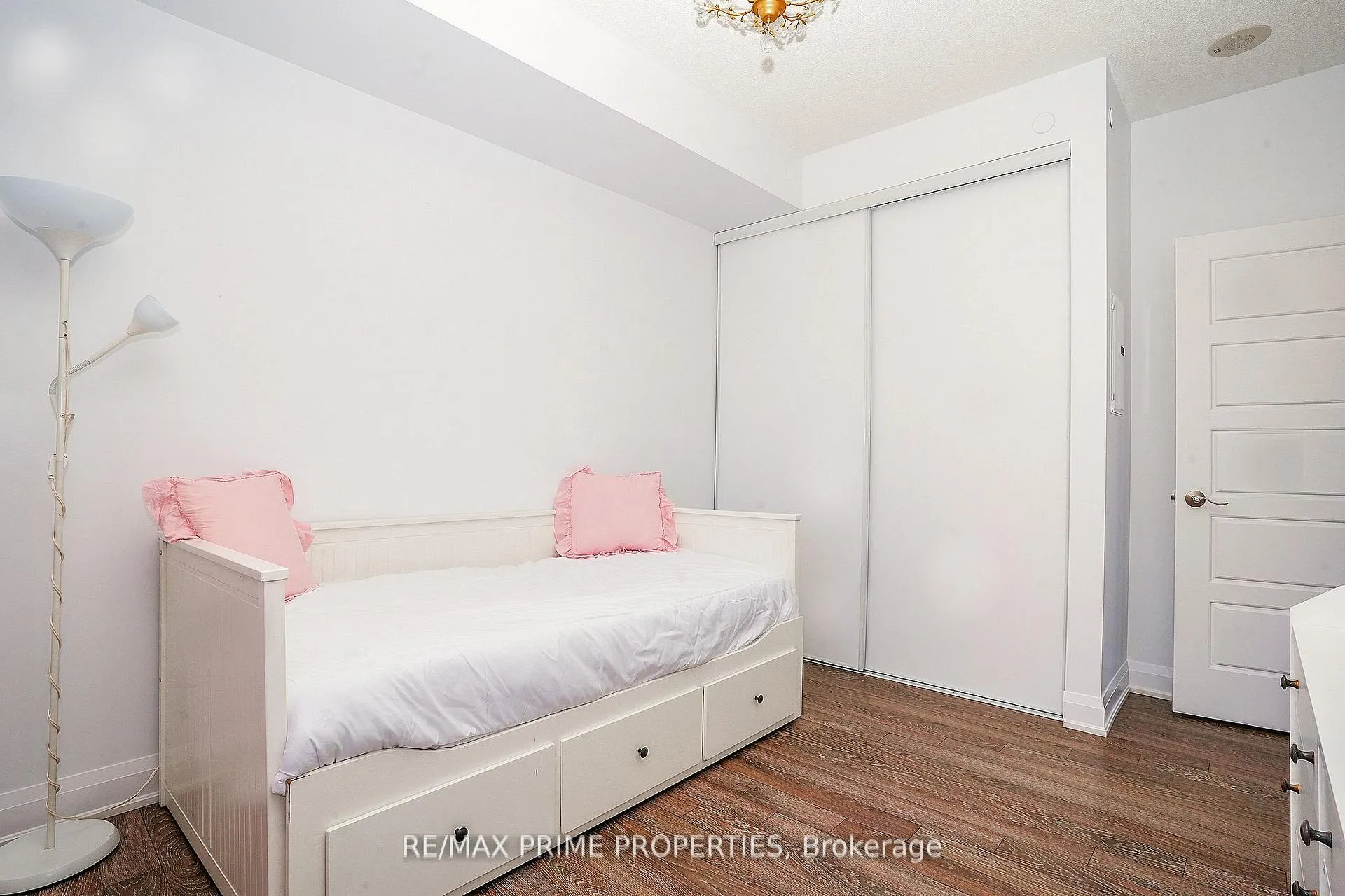 Photo 23 of Unit 510, 8228 Birchmount Road, Markham, Unionville — HOMEH