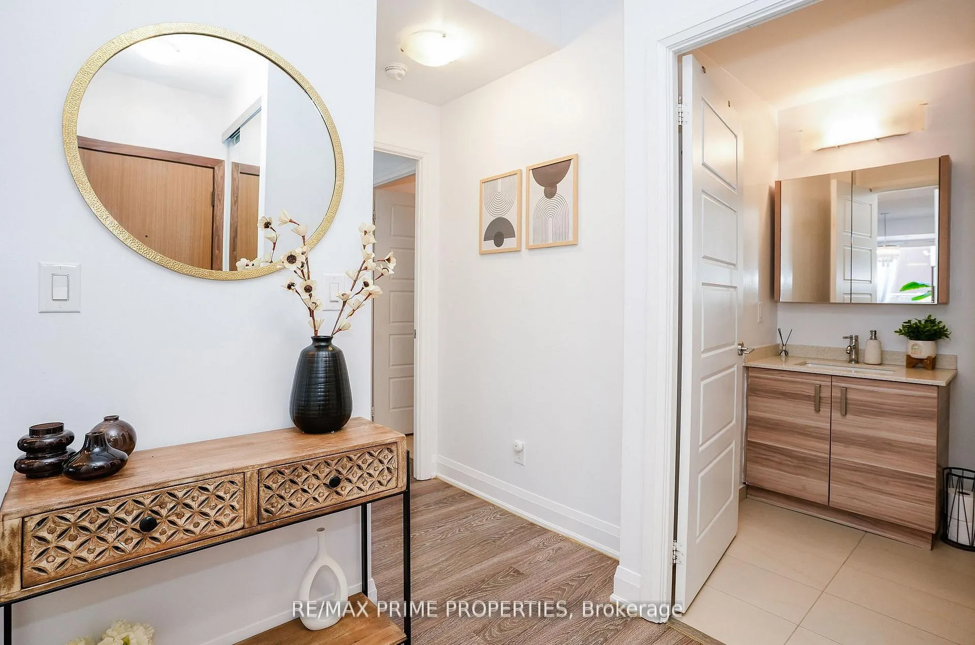 Photo 24 of Unit 510, 8228 Birchmount Road, Markham, Unionville — HOMEH