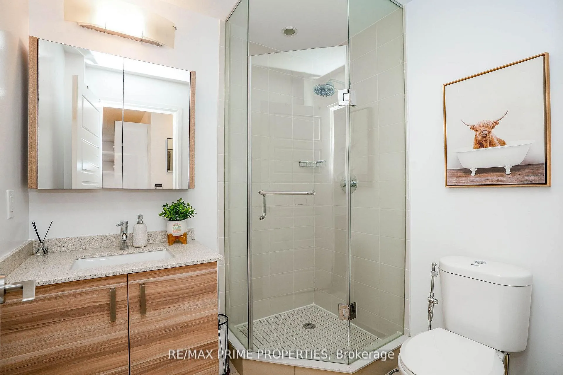 Photo 25 of Unit 510, 8228 Birchmount Road, Markham, Unionville — HOMEH