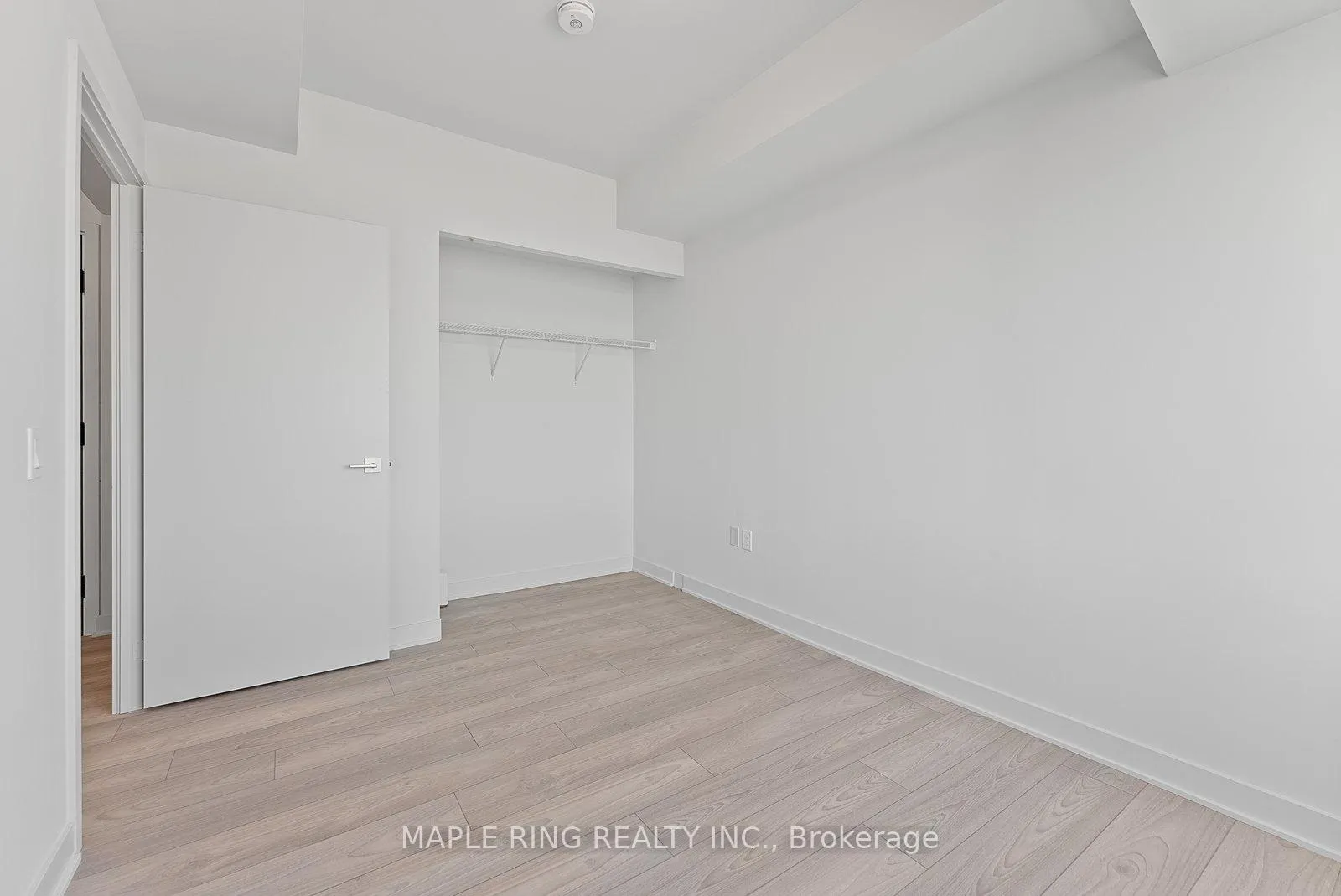 Photo 13 of Unit 5604, 2920 Highway 7 Road, Vaughan, Concord — HOMEH