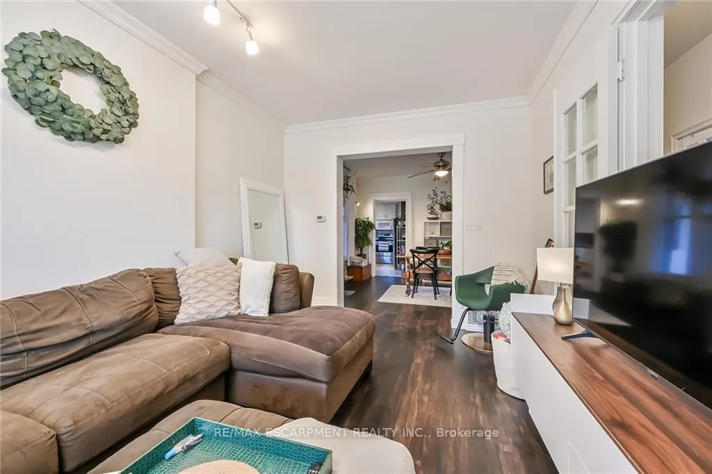 Photo 10 of 159 Wentworth Street N, Hamilton, Landsdale — HOMEH
