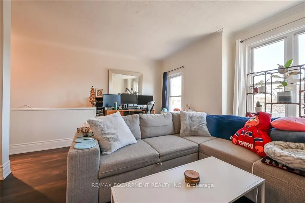Photo 17 of 159 Wentworth Street N, Hamilton, Landsdale — HOMEH