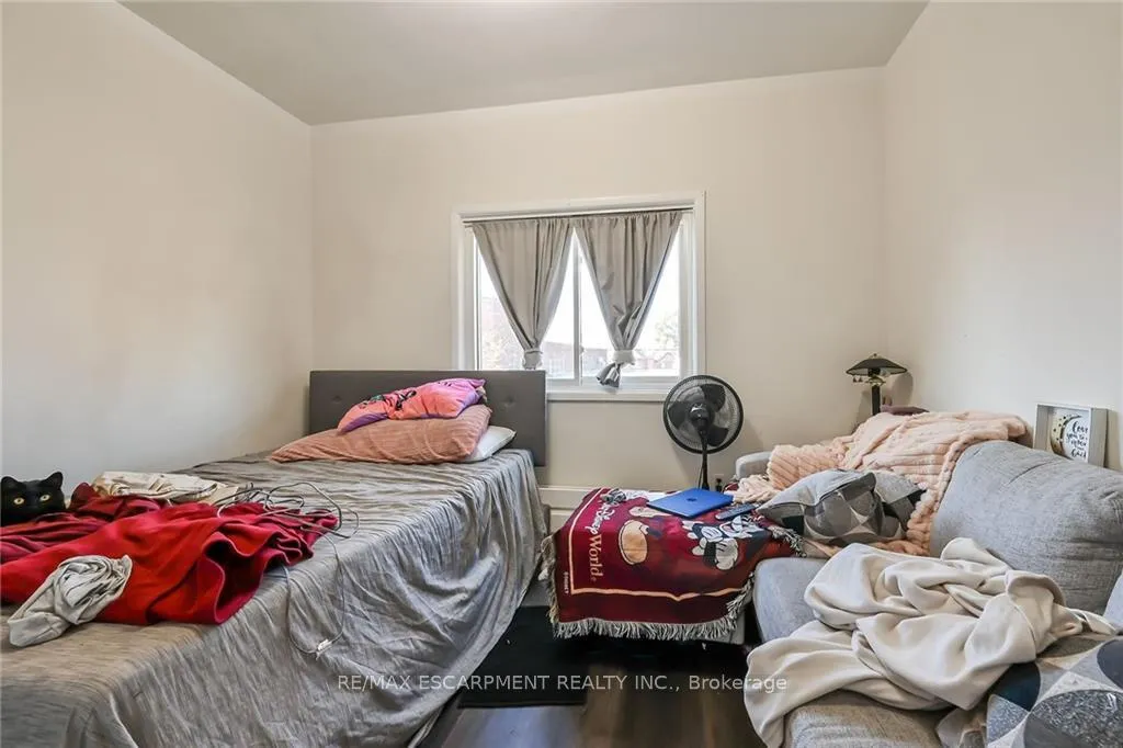Photo 30 of 159 Wentworth Street N, Hamilton, Landsdale — HOMEH