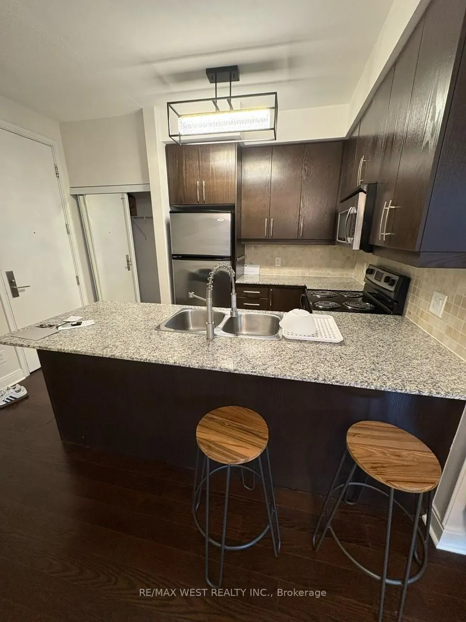 Photo 6 of Unit 1509, 1 Scott Street, Toronto, Waterfront Communities — HOMEH