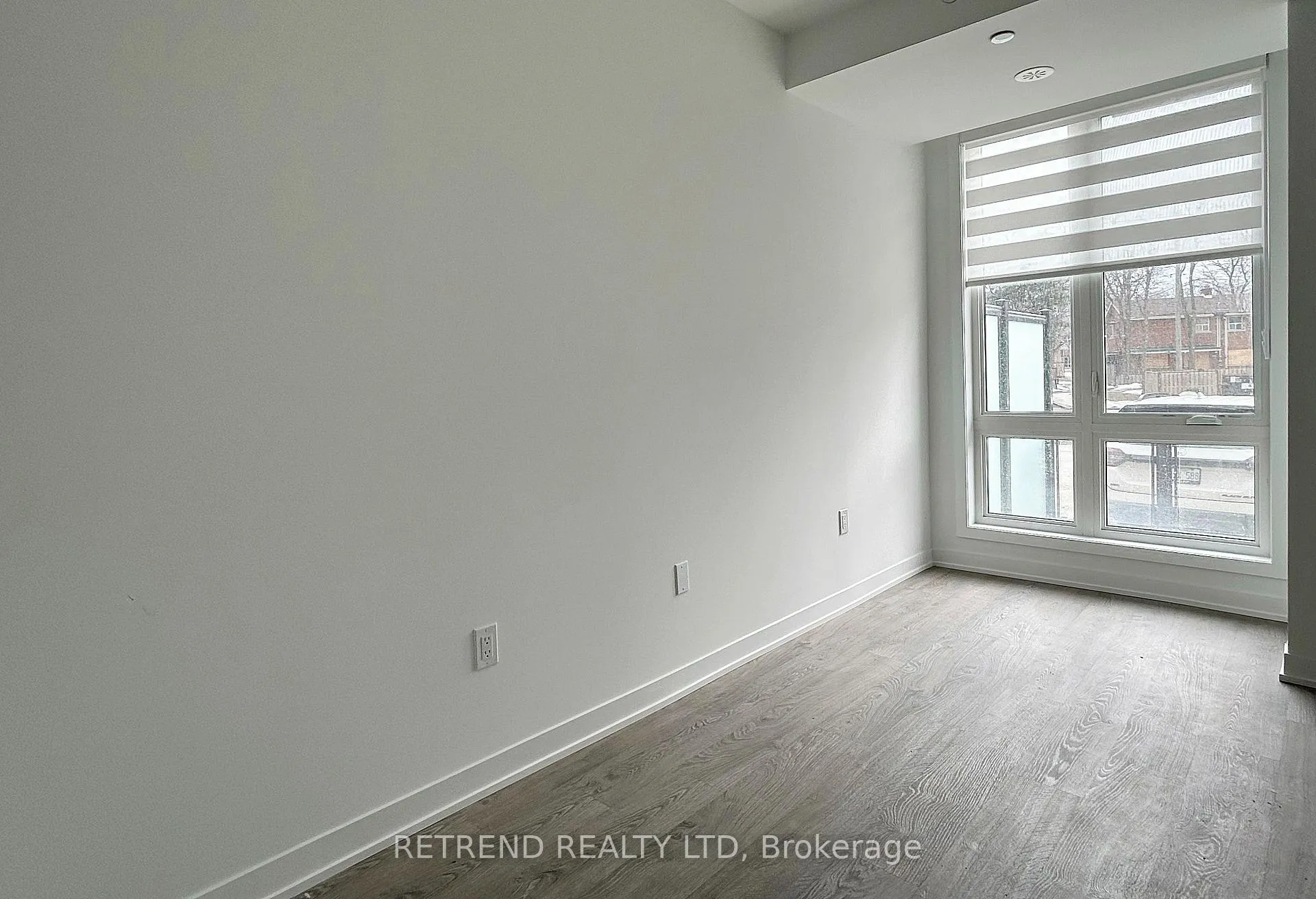Photo 3 of 36 Turtle Island Road, Toronto, Englemount-Lawrence — HOMEH