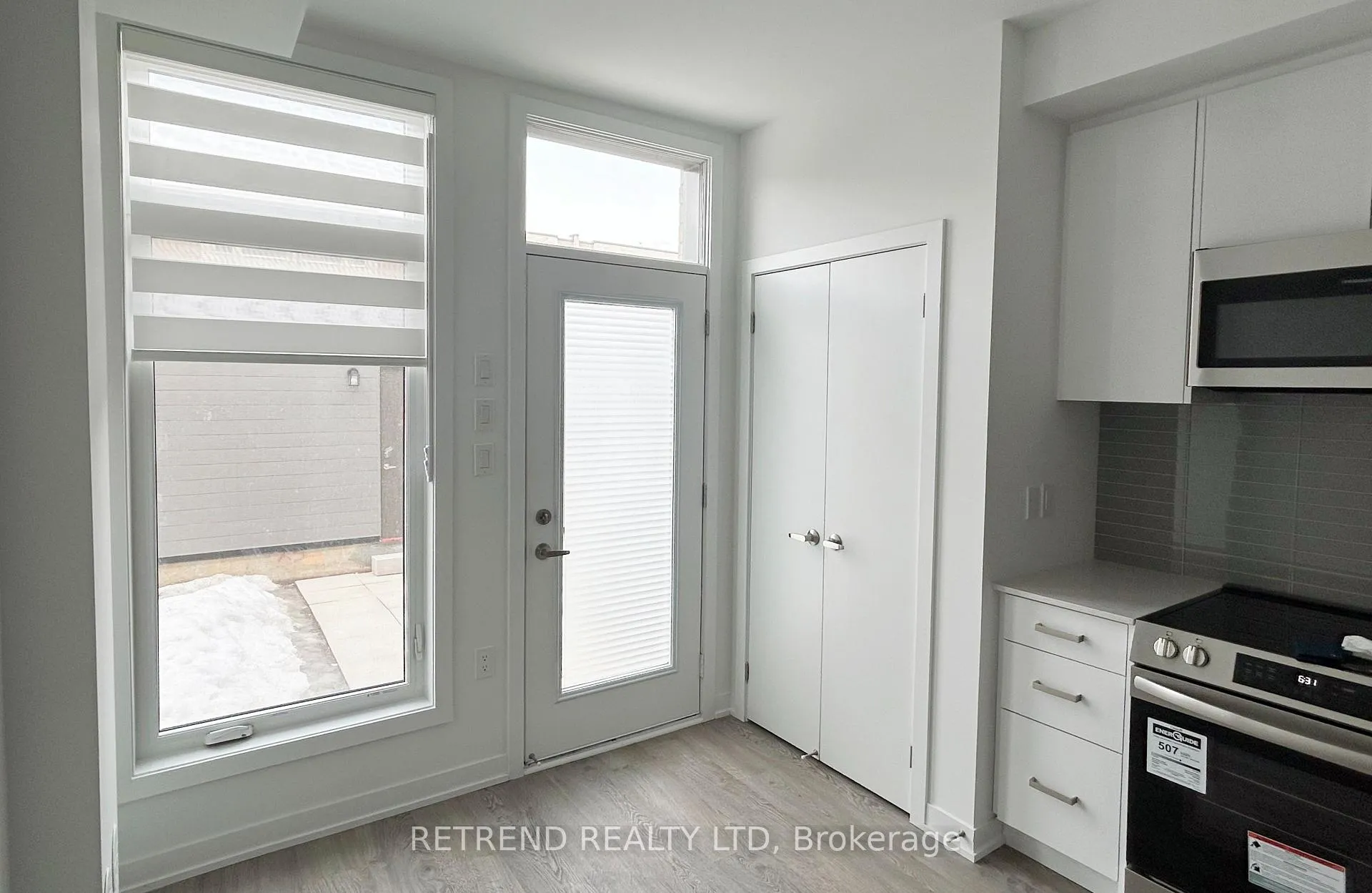 Photo 9 of 36 Turtle Island Road, Toronto, Englemount-Lawrence — HOMEH