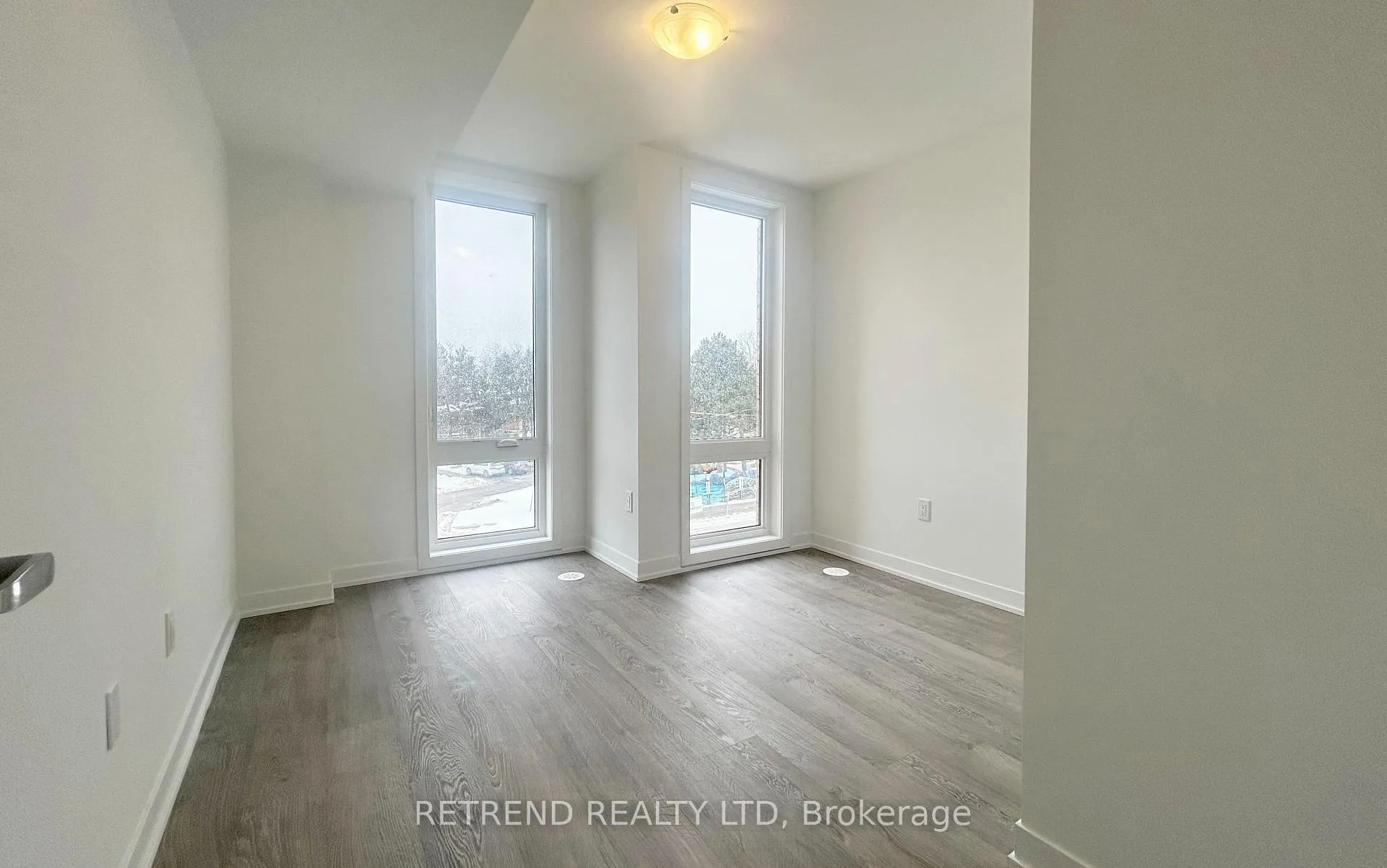 Photo 20 of 36 Turtle Island Road, Toronto, Englemount-Lawrence — HOMEH