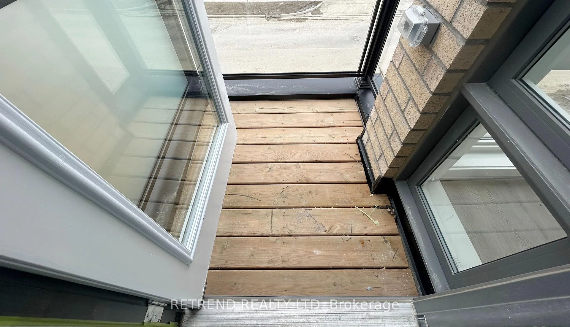 Photo 31 of 36 Turtle Island Road, Toronto, Englemount-Lawrence — HOMEH
