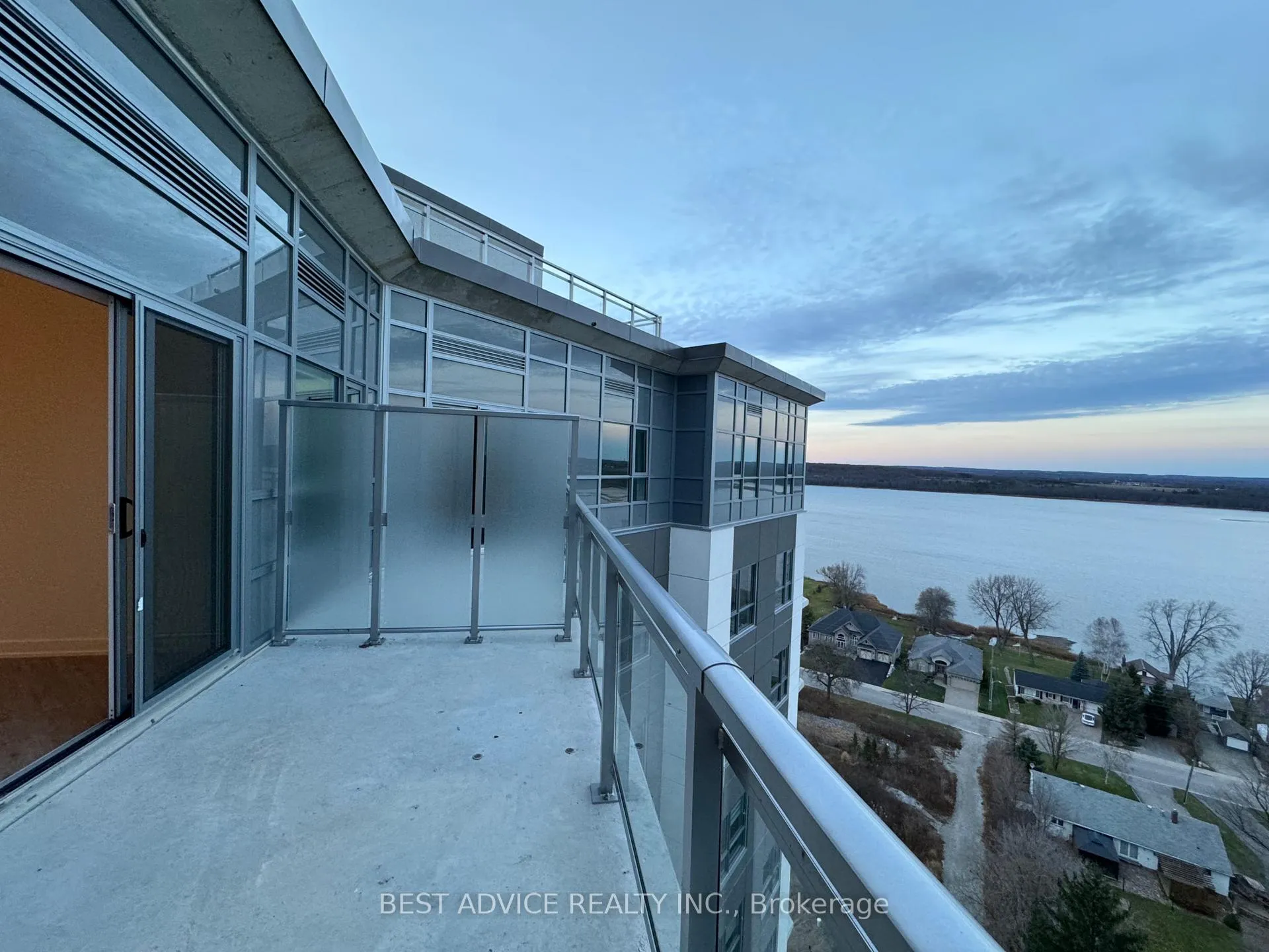 Photo 1 of Unit 1207, 56 Lakeside Terrace, Barrie, Little Lake — HOMEH
