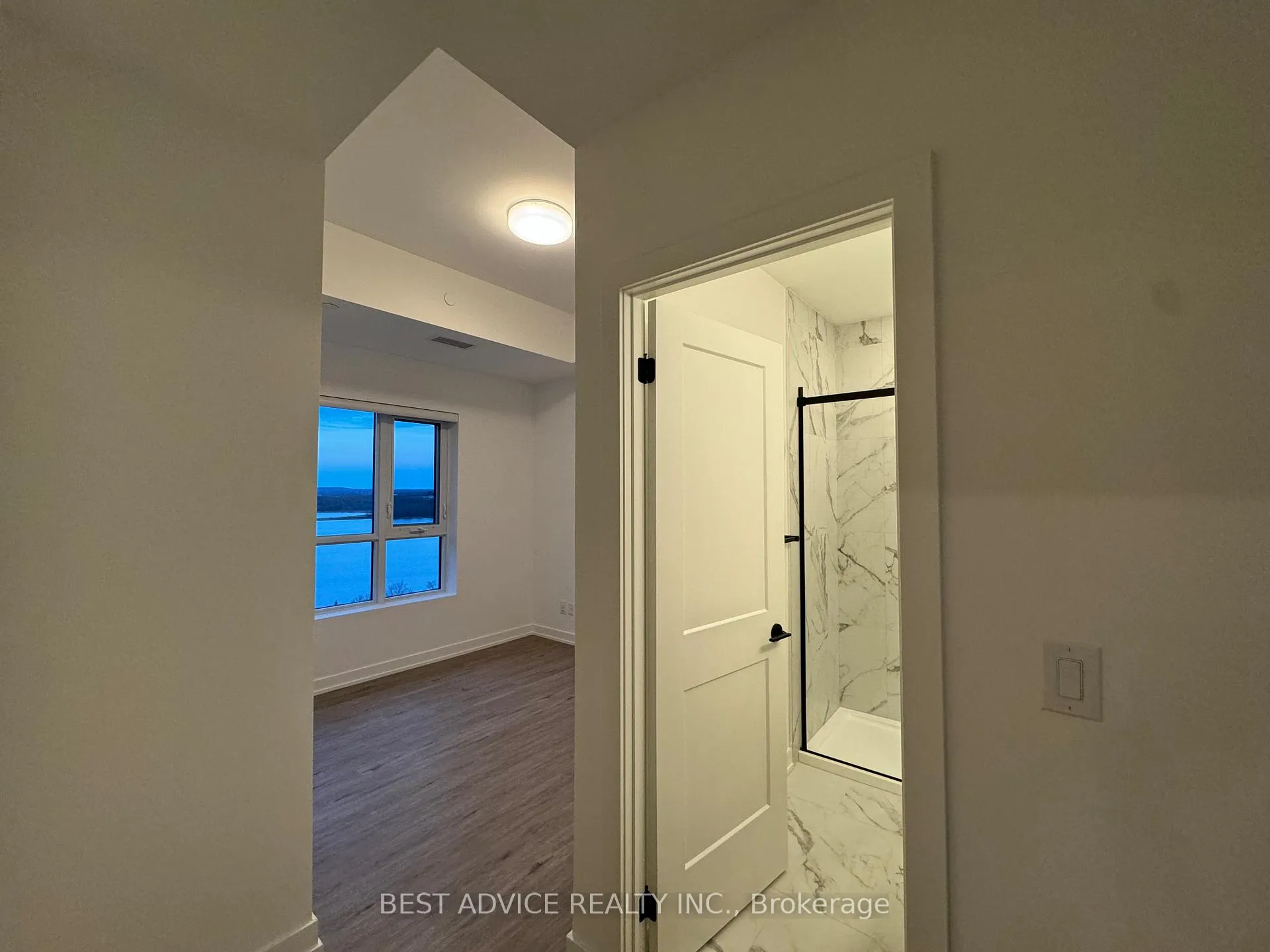 Photo 7 of Unit 1207, 56 Lakeside Terrace, Barrie, Little Lake — HOMEH