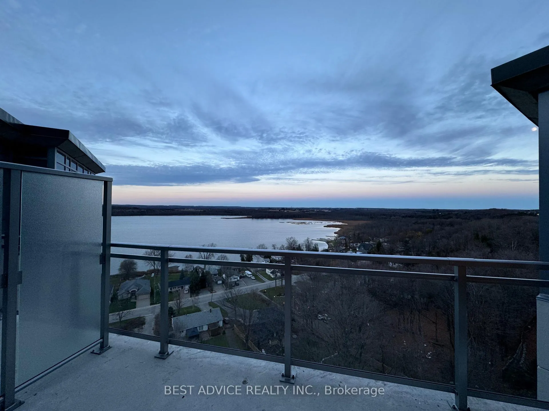 Photo 16 of Unit 1207, 56 Lakeside Terrace, Barrie, Little Lake — HOMEH