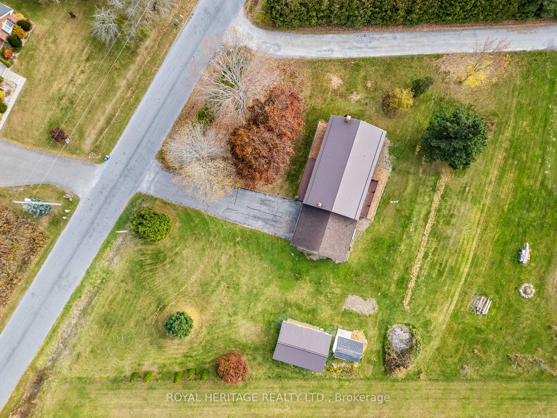 Photo 5 of 223 Lakeshore Road, Brighton, Rural Brighton — HOMEH