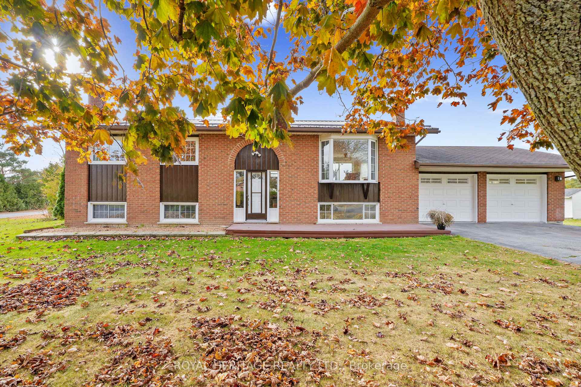 Photo 6 of 223 Lakeshore Road, Brighton, Rural Brighton — HOMEH