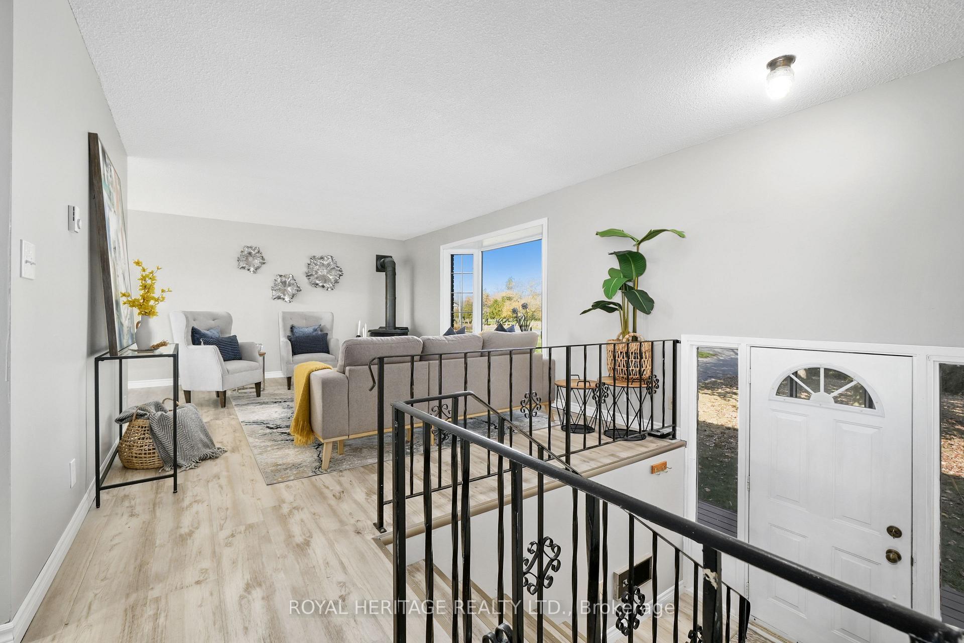 Photo 15 of 223 Lakeshore Road, Brighton, Rural Brighton — HOMEH