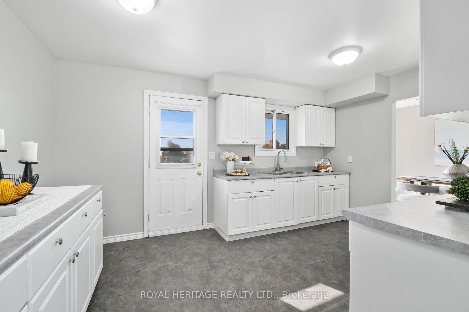 Photo 21 of 223 Lakeshore Road, Brighton, Rural Brighton — HOMEH