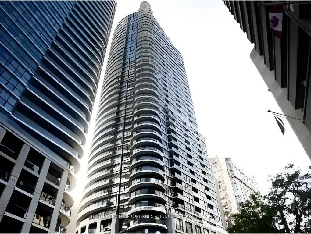 Front of Unit 202, 21 Carlton Street